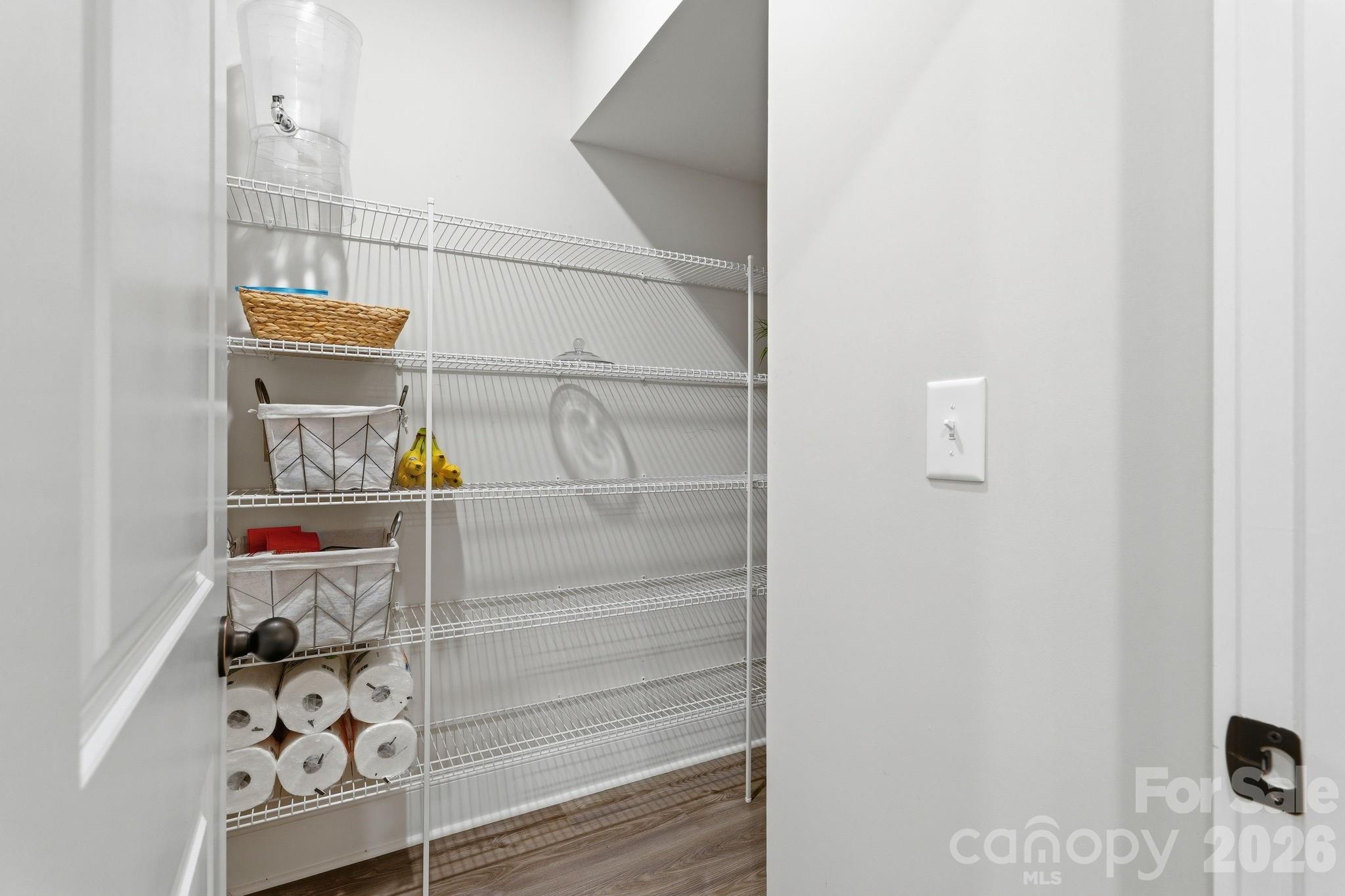 729 Veloway Drive Property Photo 10