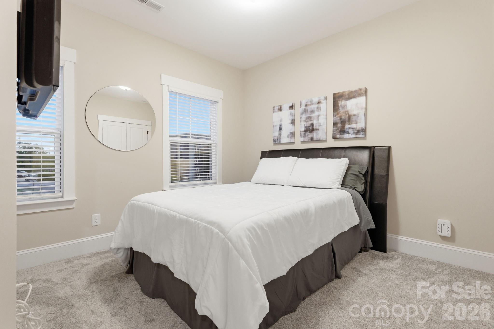 729 Veloway Drive Property Photo 16