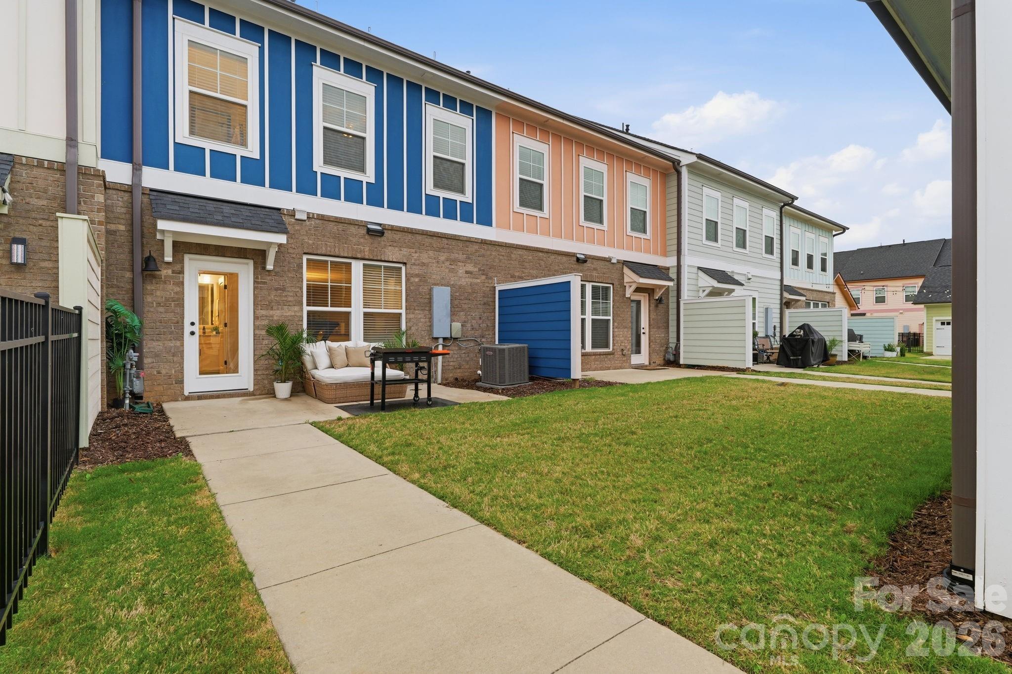 729 Veloway Drive Property Photo 19