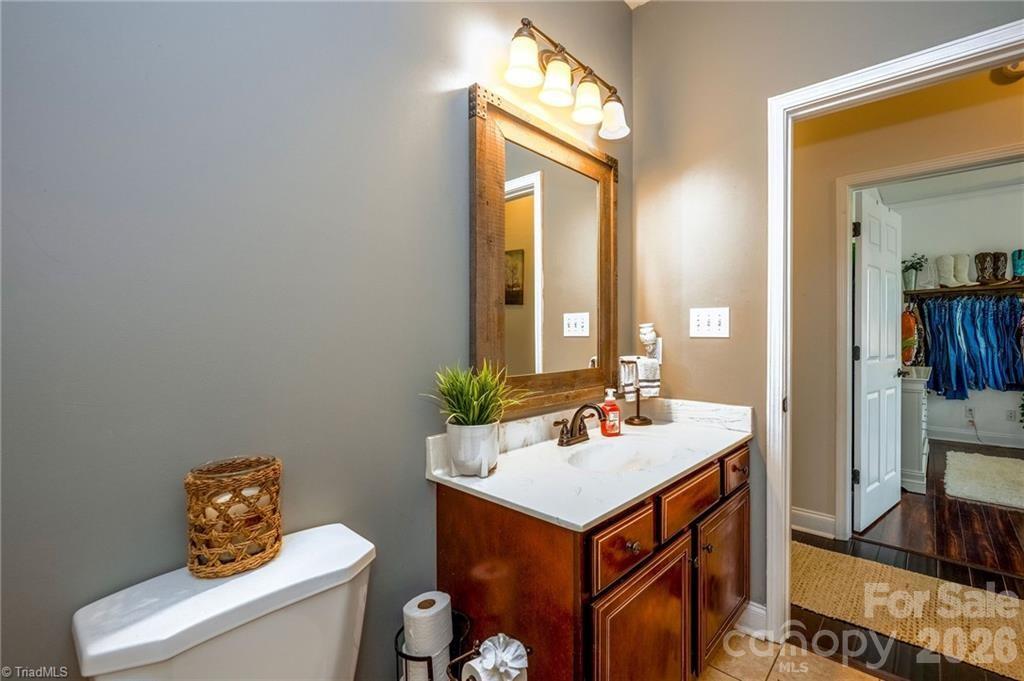 2228 Sparta Road Property Photo 36