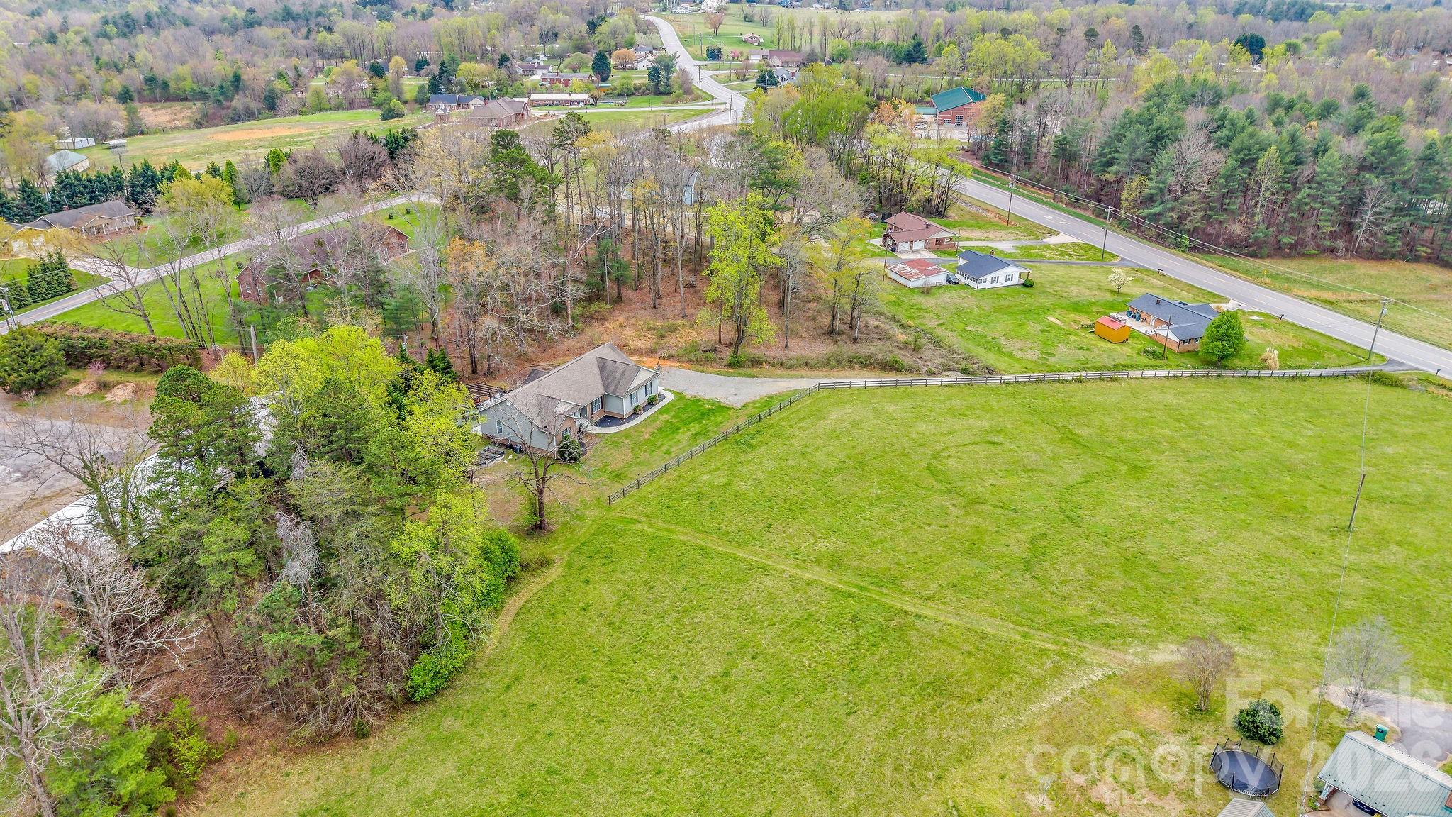 2228 Sparta Road Property Photo 46