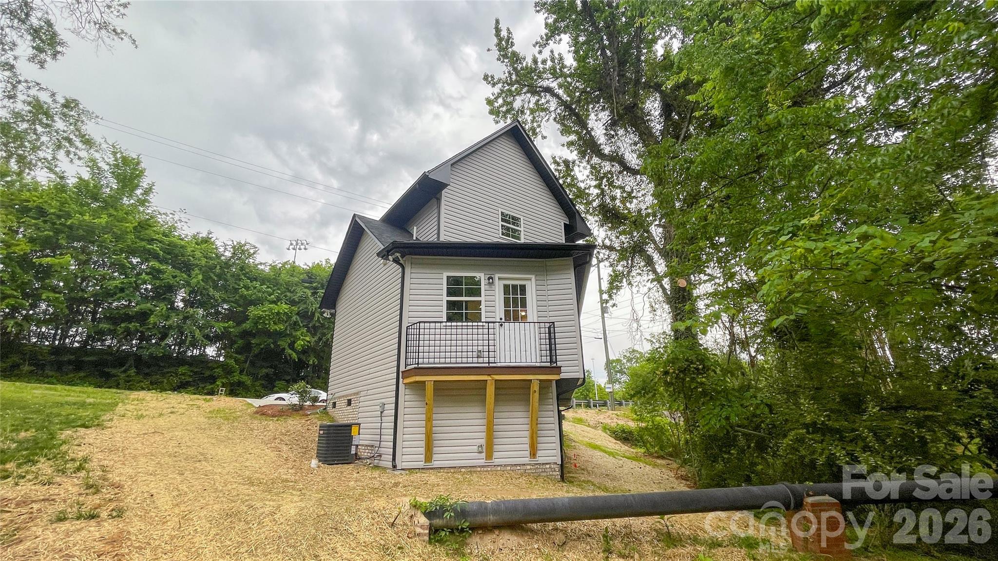 271 Stewart Street Property Photo 18