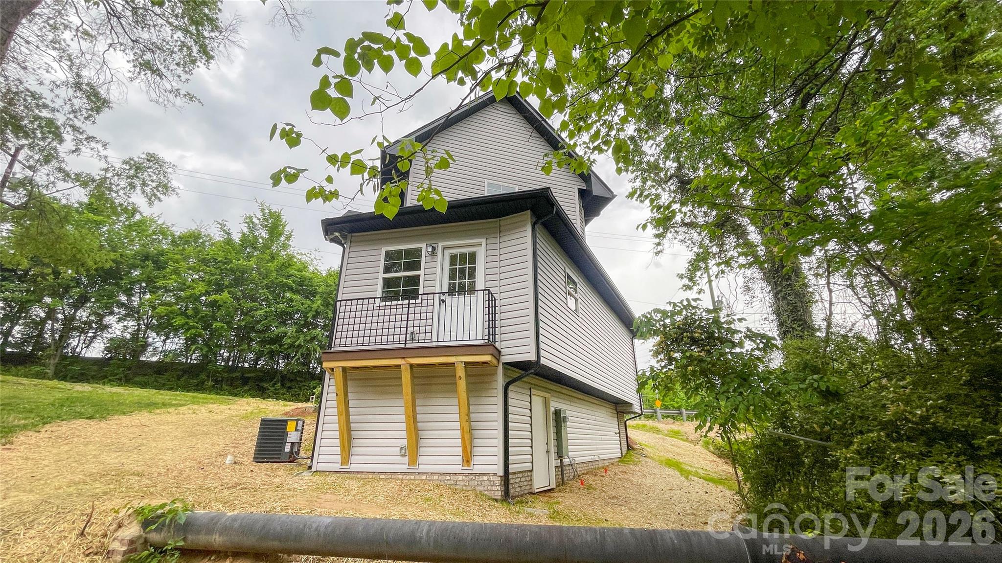 271 Stewart Street Property Photo 19