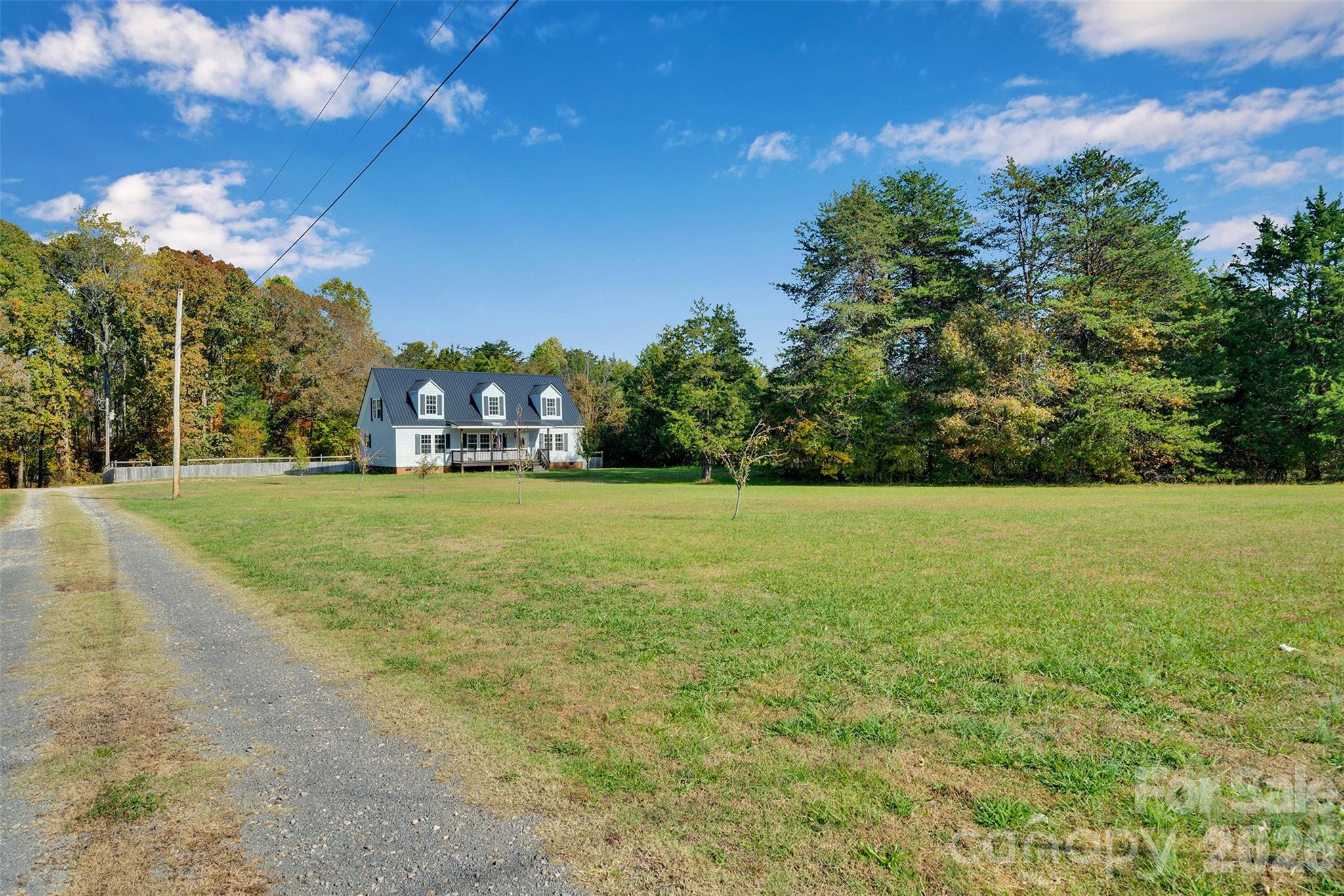 513 Weathers Creek Road Property Photo 9