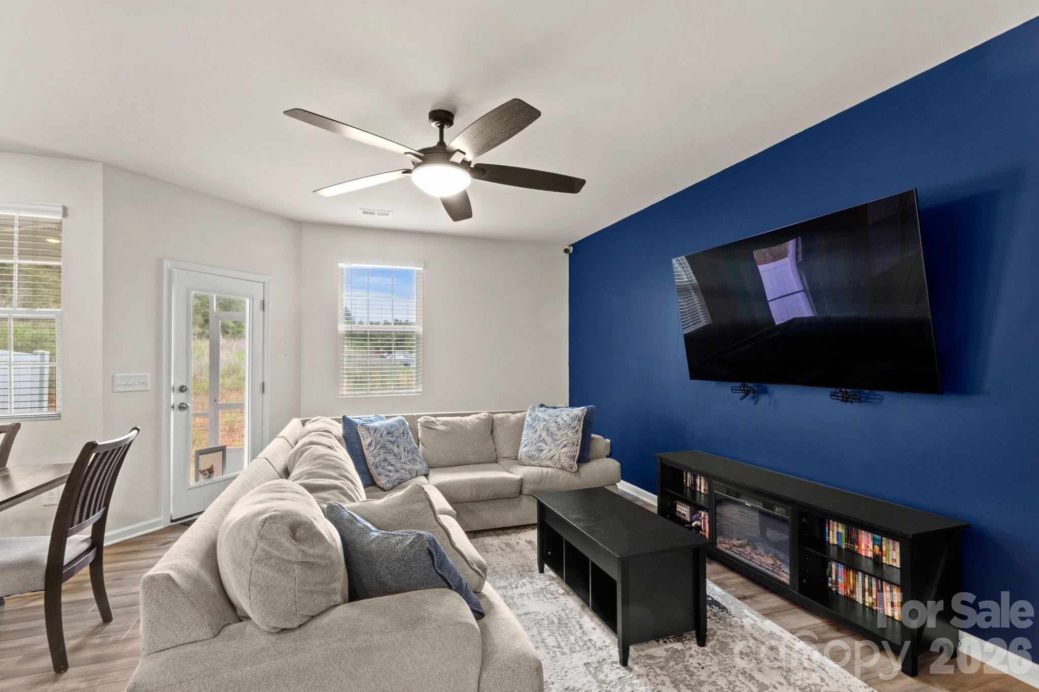 14136 Castle Nook Drive Property Photo 5