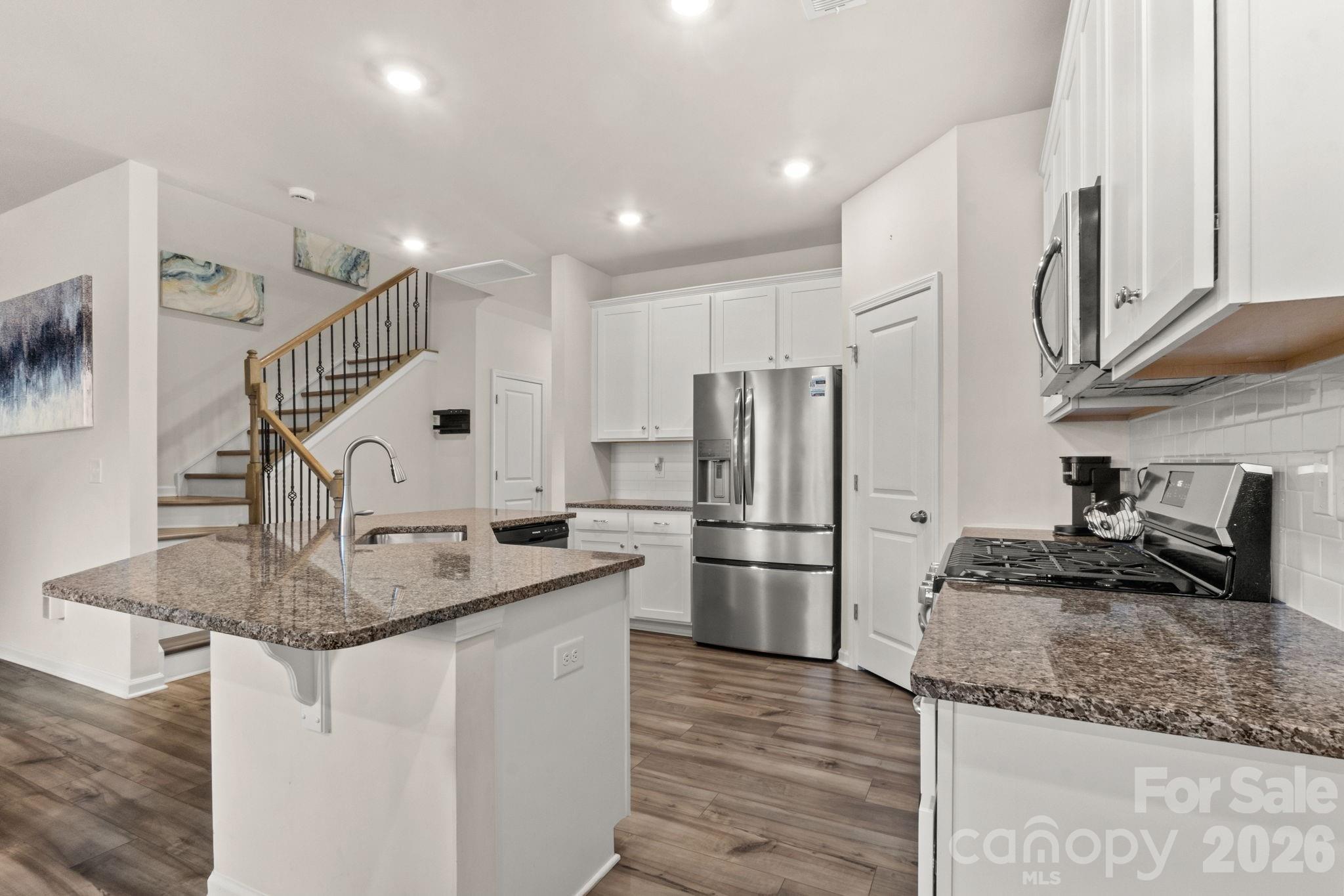 14136 Castle Nook Drive Property Photo 8