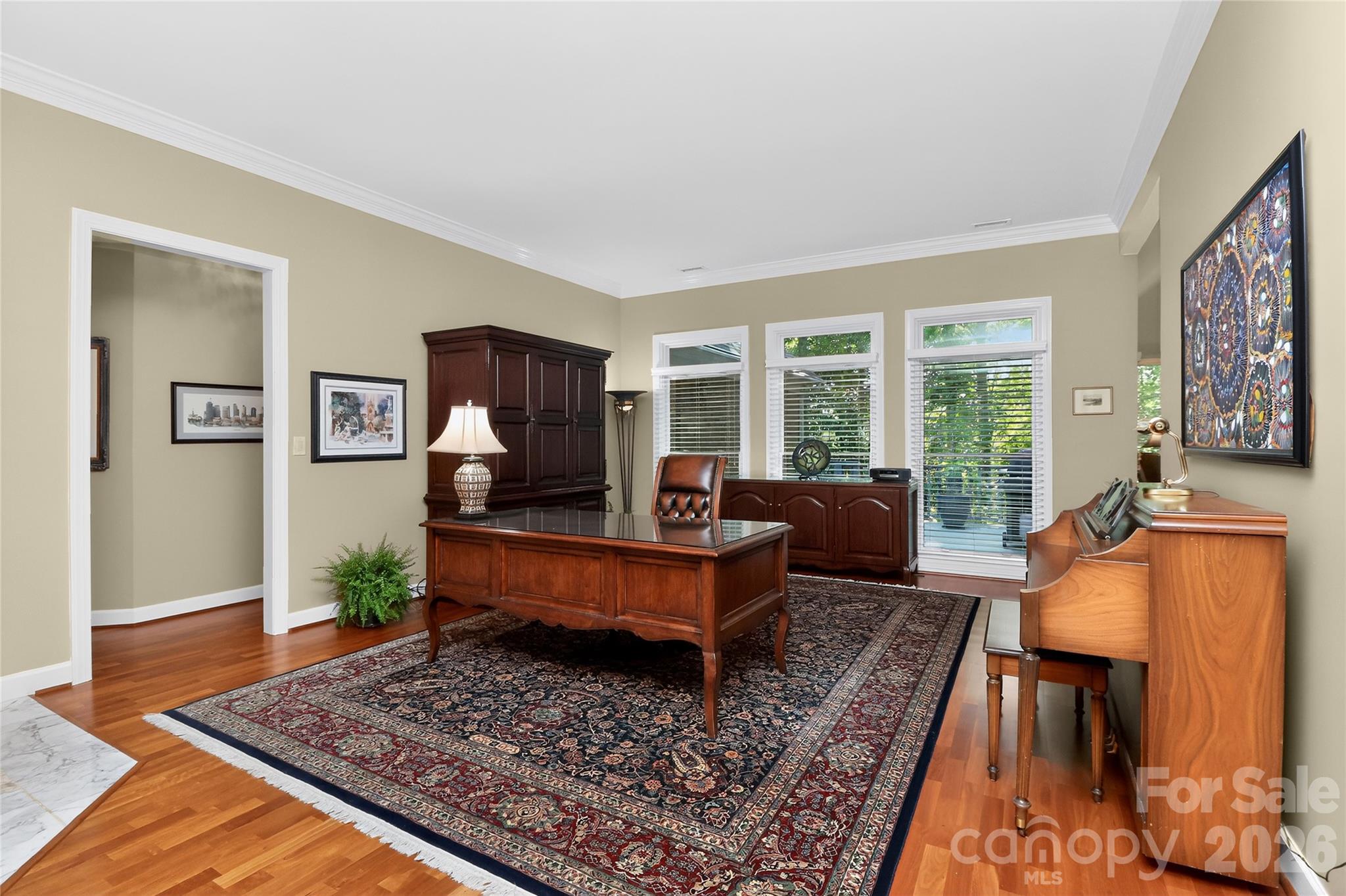 8902 Taunton Drive Property Photo 6