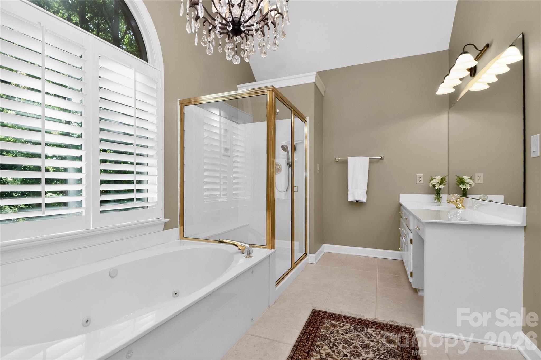 8902 Taunton Drive Property Photo 18