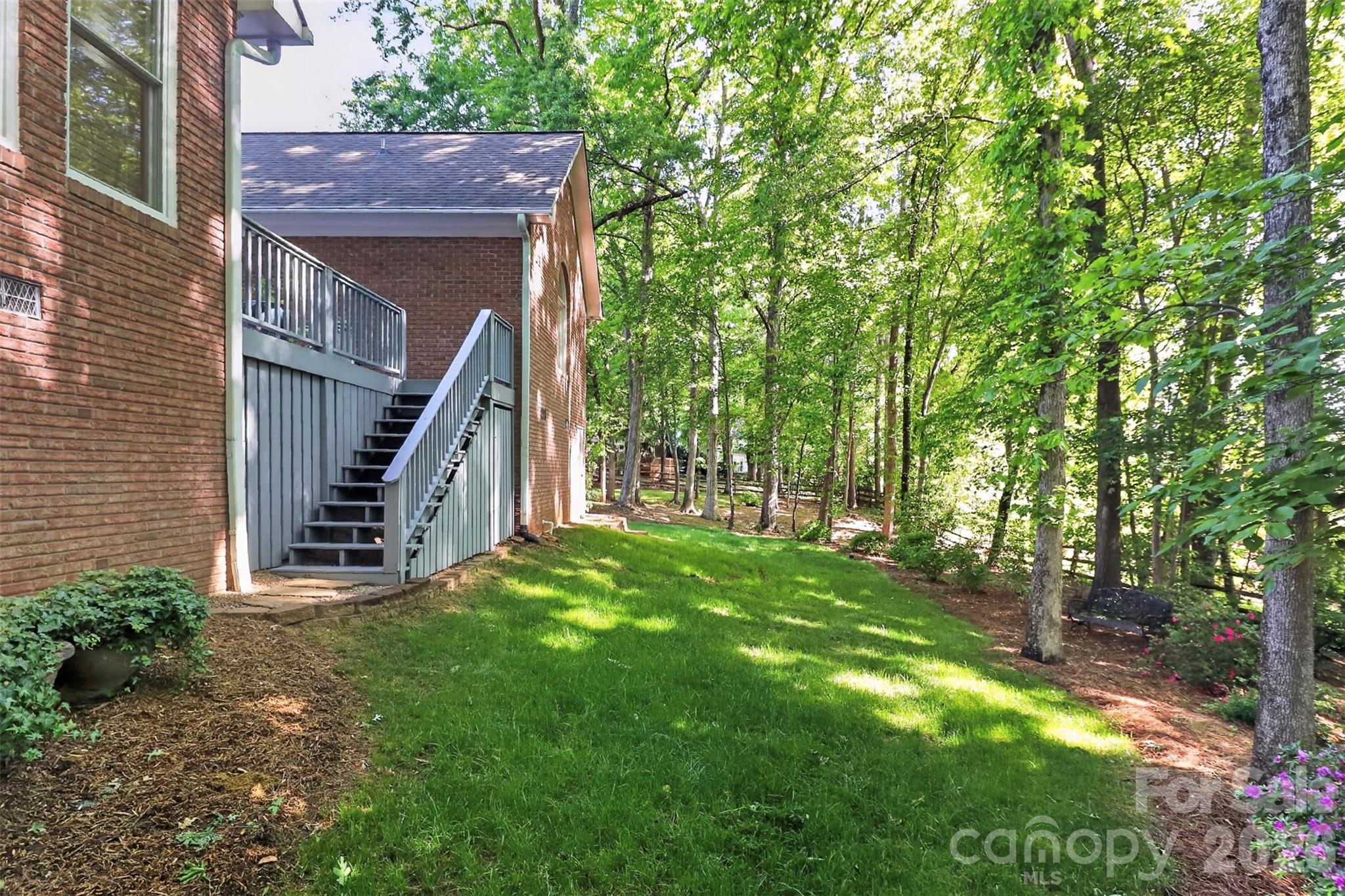 8902 Taunton Drive Property Photo 36
