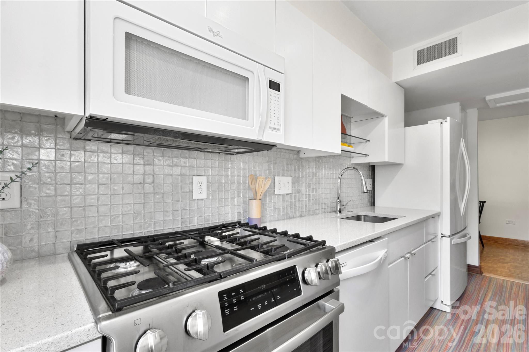 1300 Queens Road 309 Property Photo 7