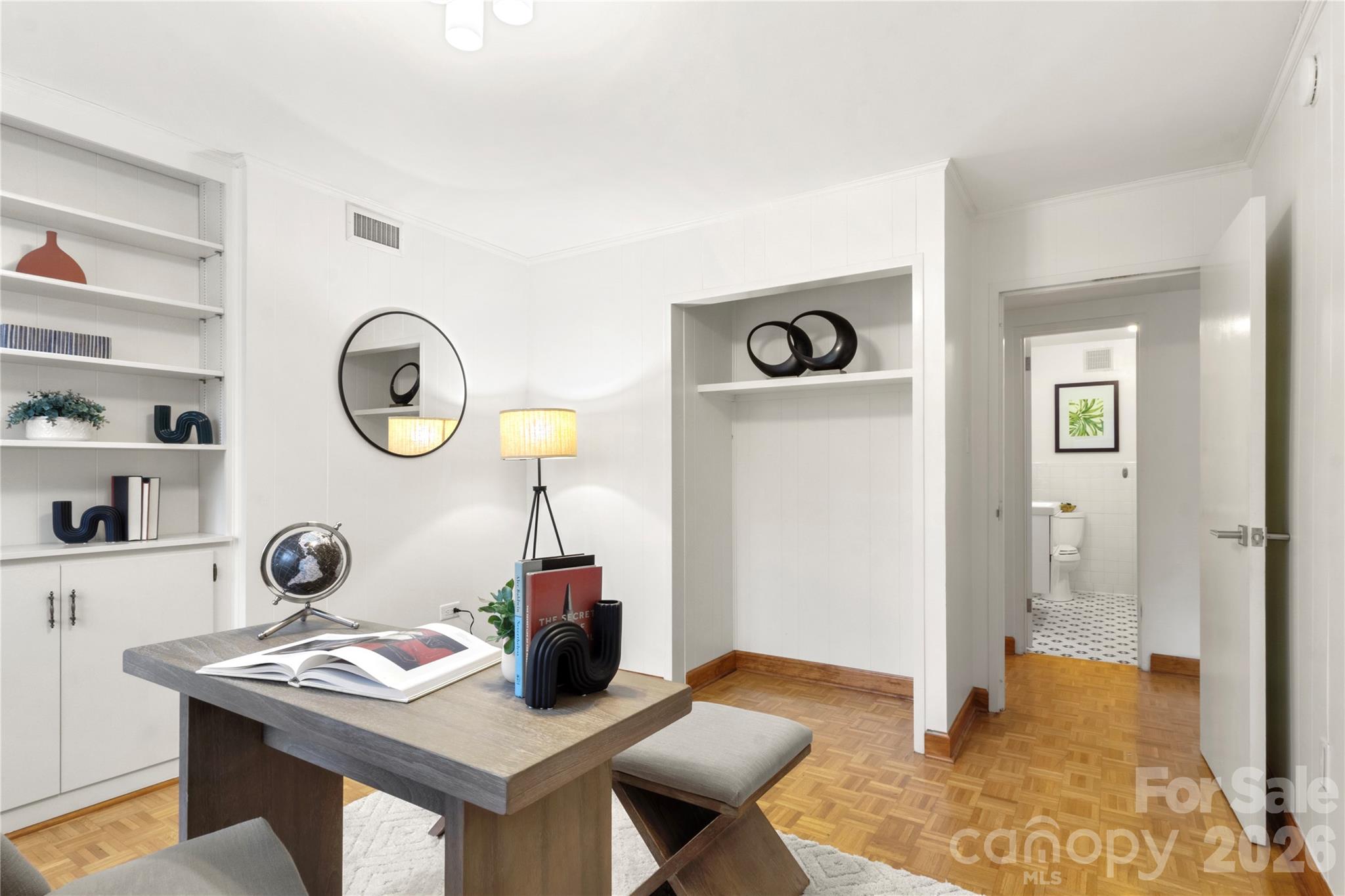 1300 Queens Road 309 Property Photo 18