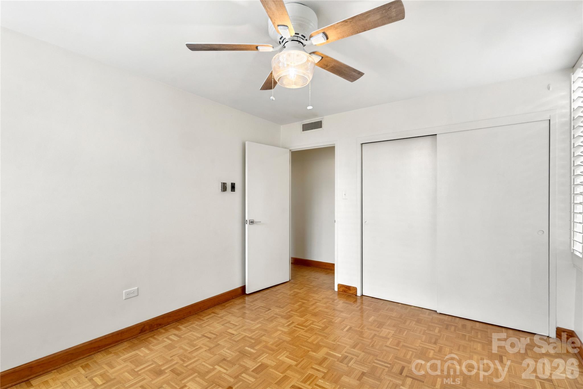 1300 Queens Road 309 Property Photo 22