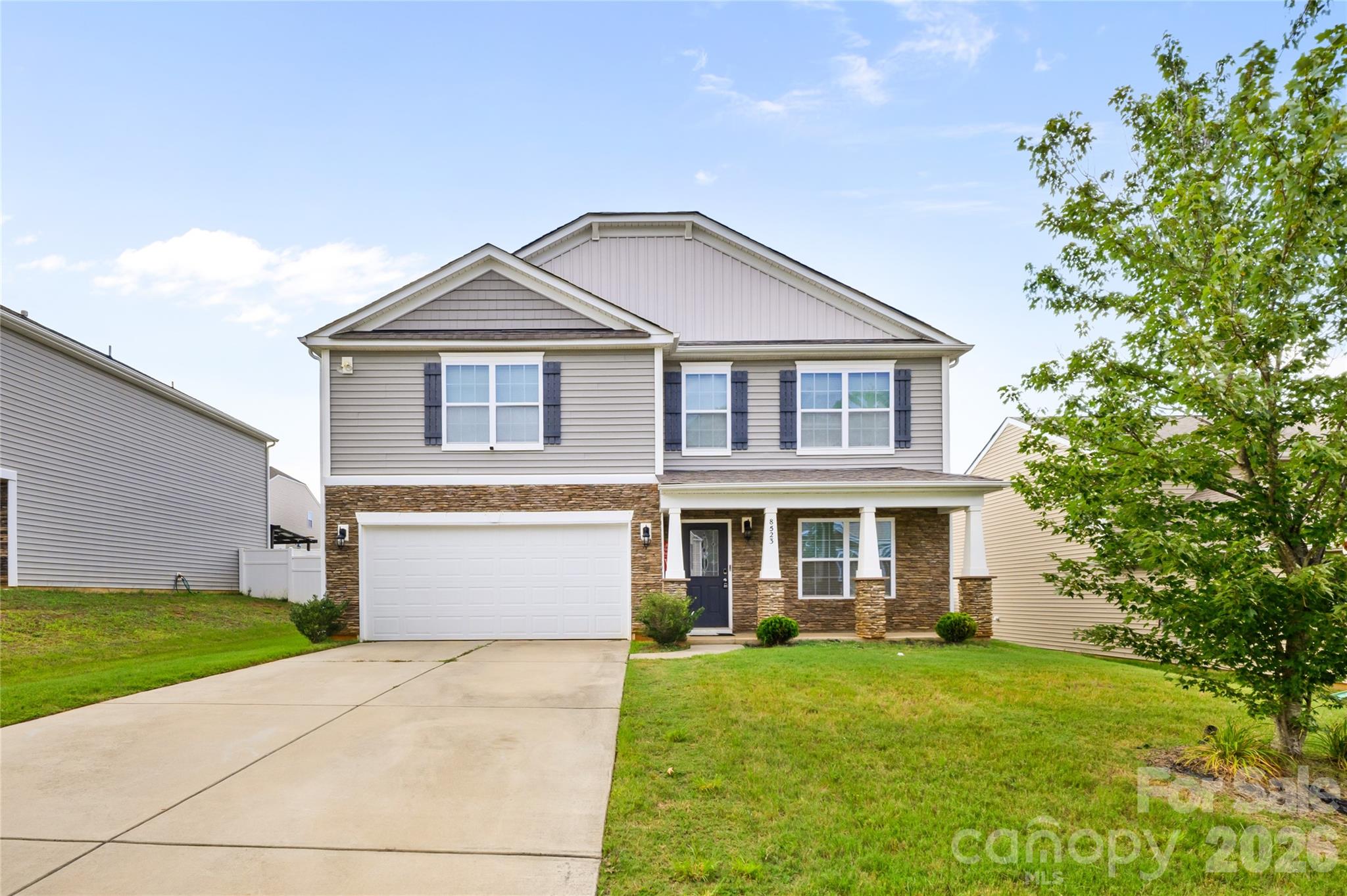 8523 Mansell Court Property Photo 4