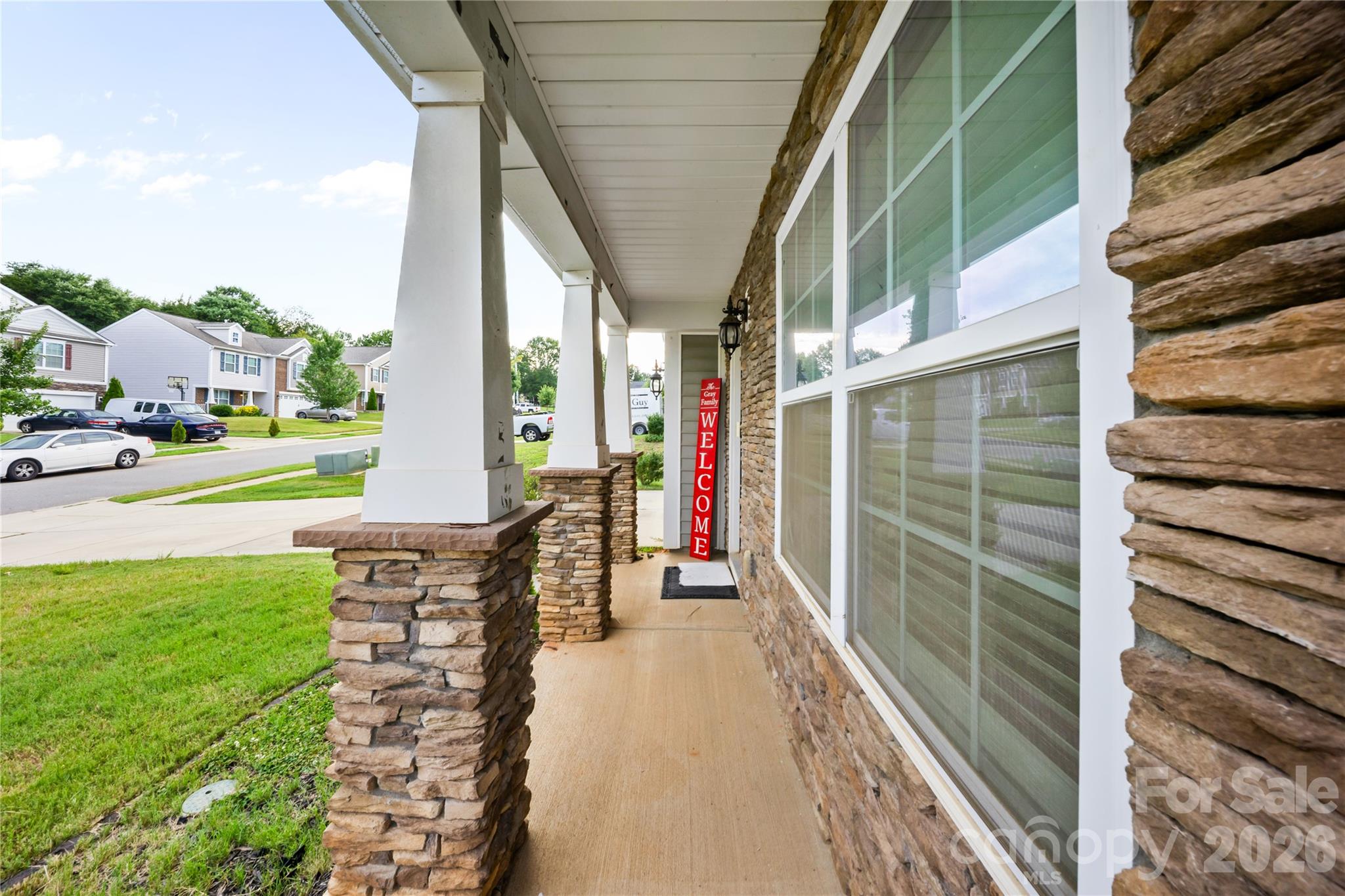 8523 Mansell Court Property Photo 5