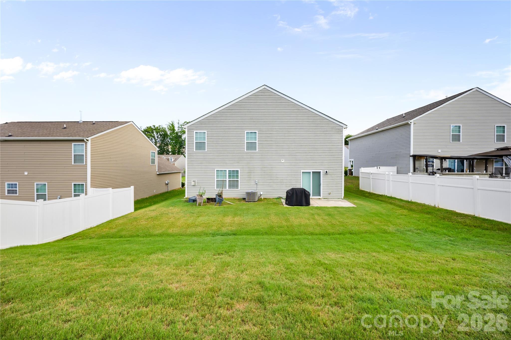 8523 Mansell Court Property Photo 6