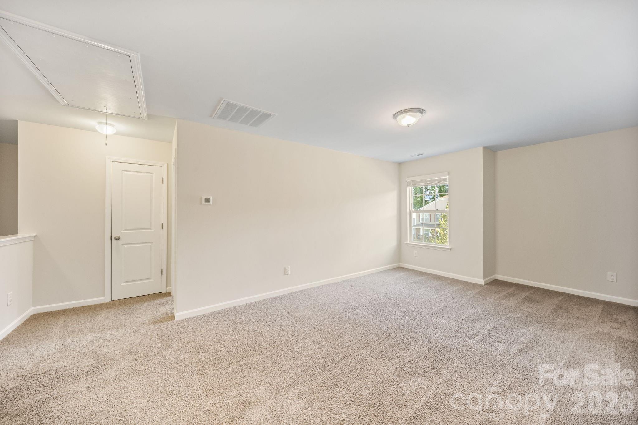 8523 Mansell Court Property Photo 24