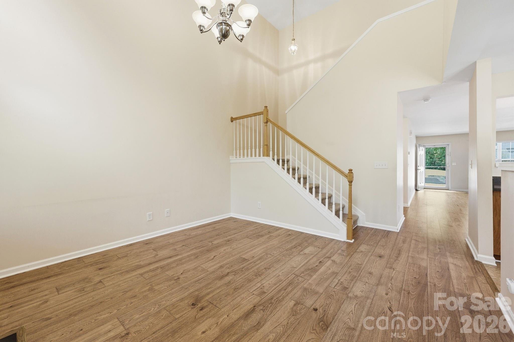 2548 Brackley Place Property Photo 11