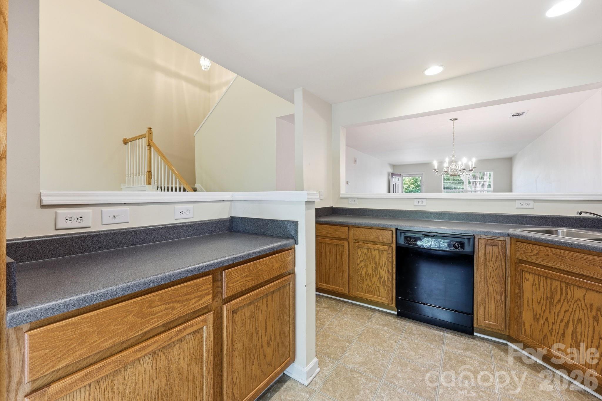 2548 Brackley Place Property Photo 16