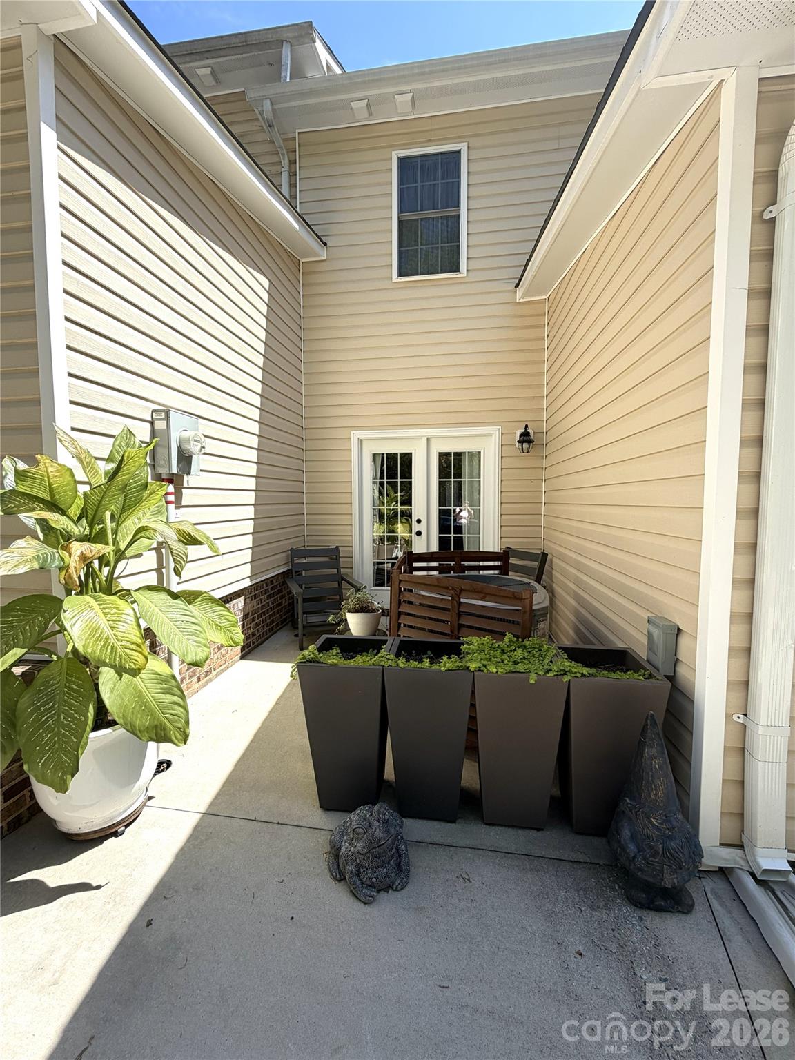 4198 Pickering Drive Property Photo 18
