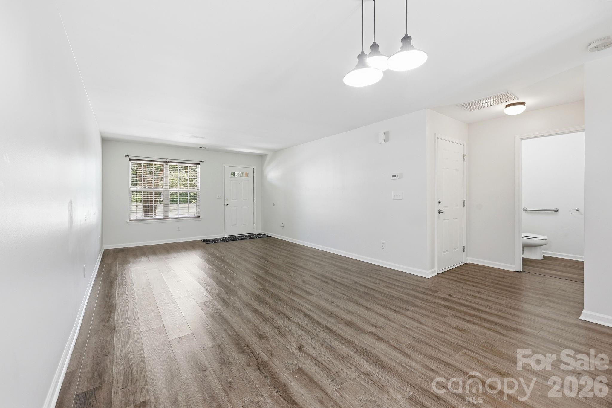 2540 Brackley Place Property Photo 7