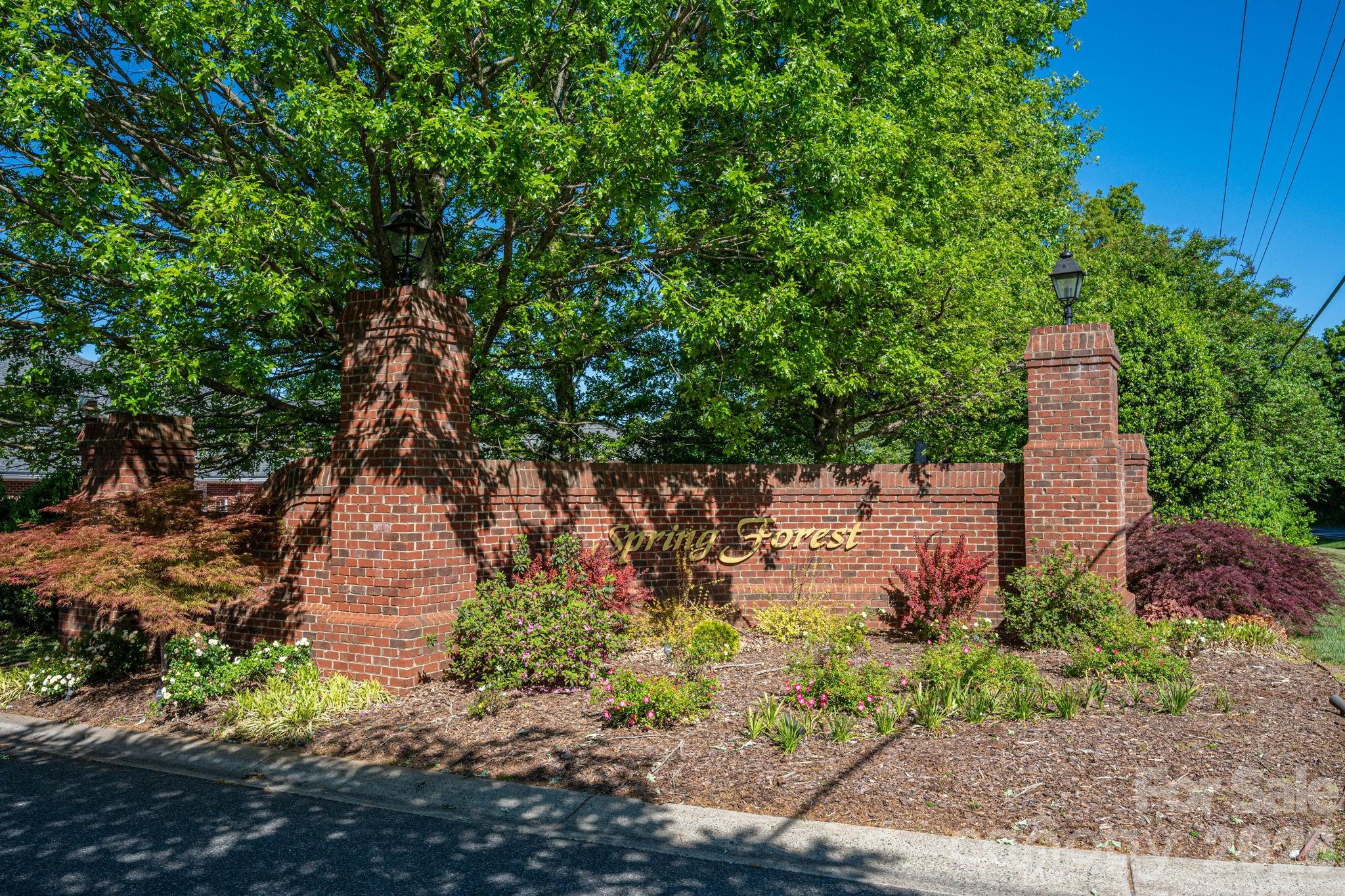 141 Spring Forest Drive Property Photo 34