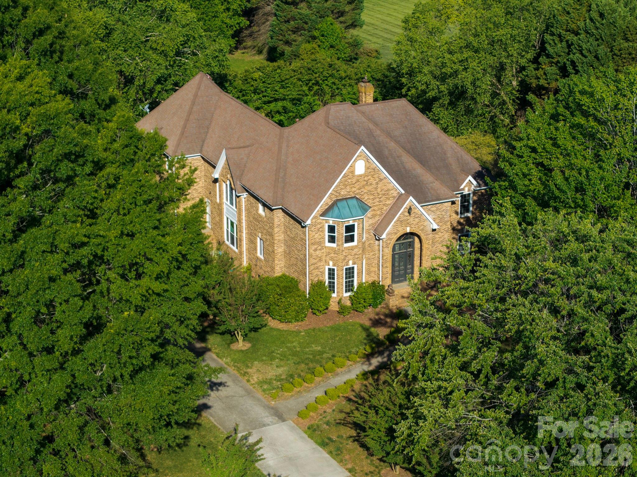 431 Walden Trail Property Photo 2