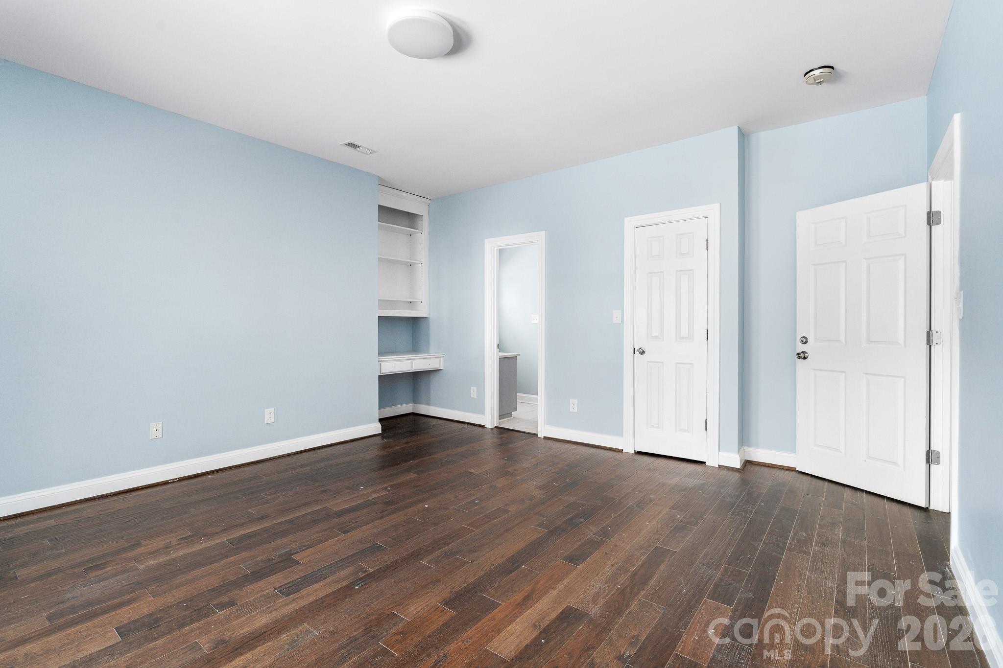 431 Walden Trail Property Photo 34