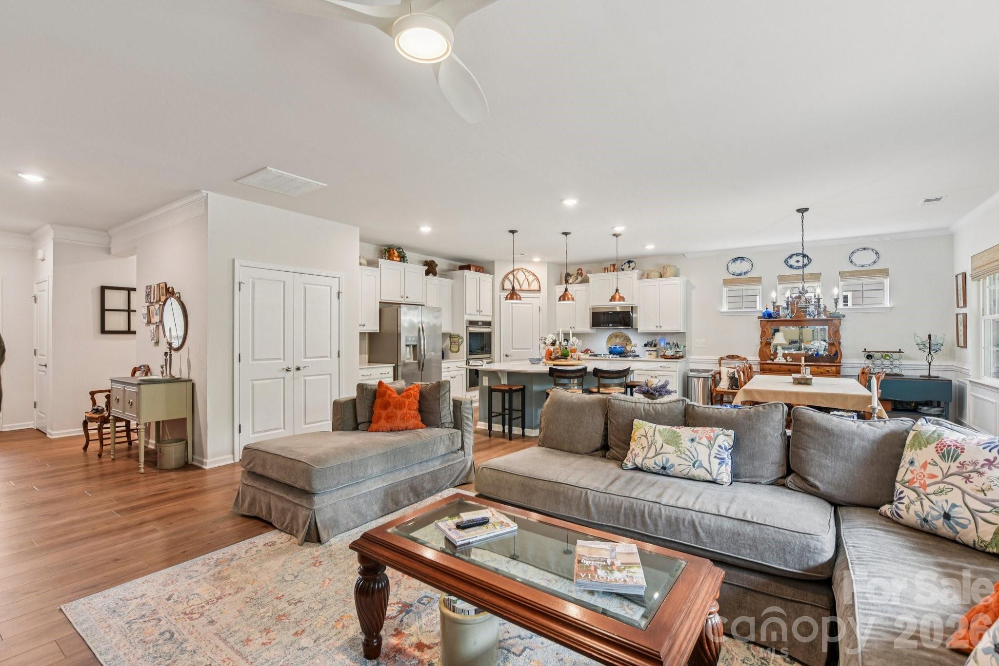 1328 Dali Boulevard Property Photo 4