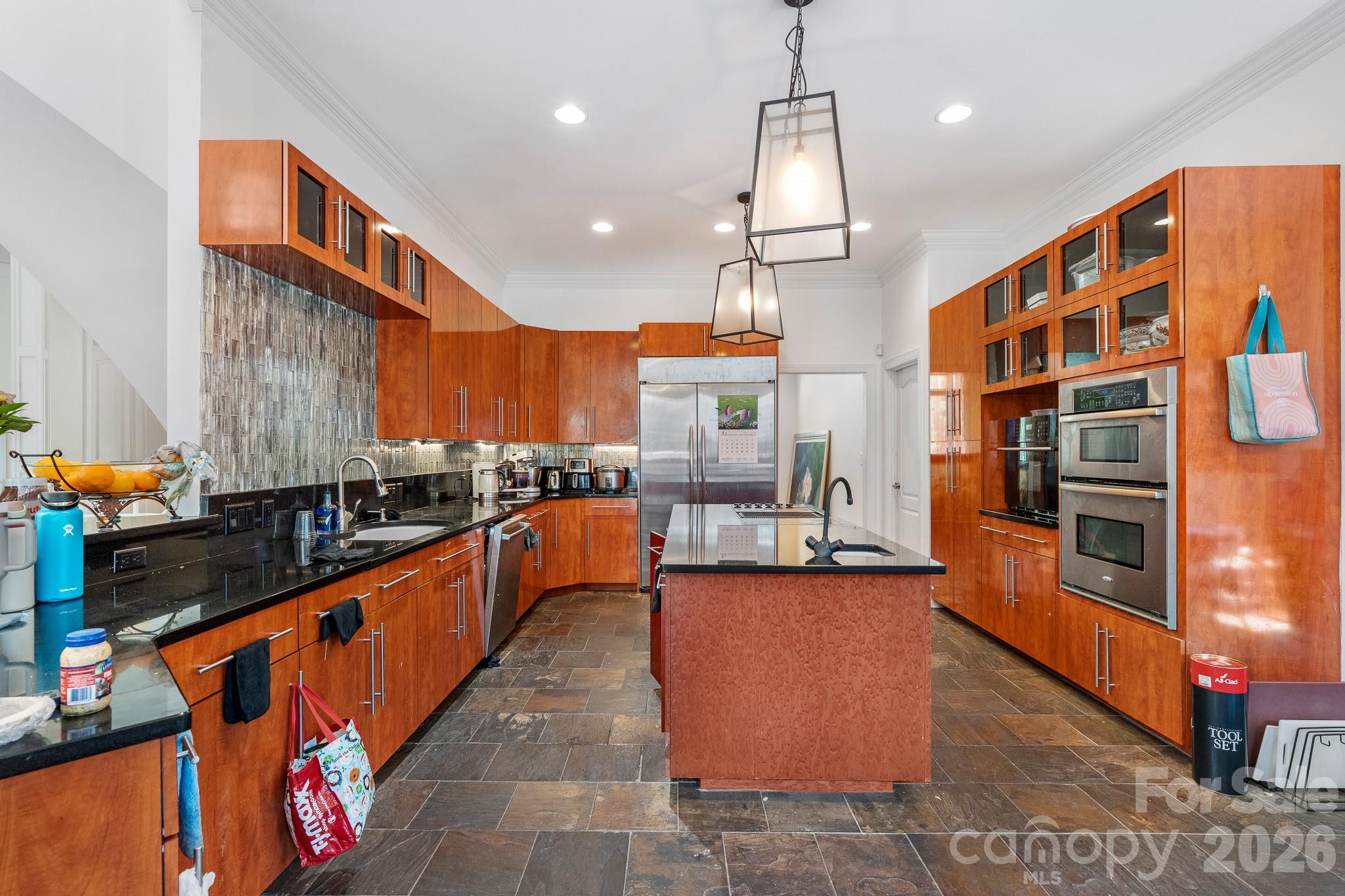 720 Ennis Road Property Photo 13
