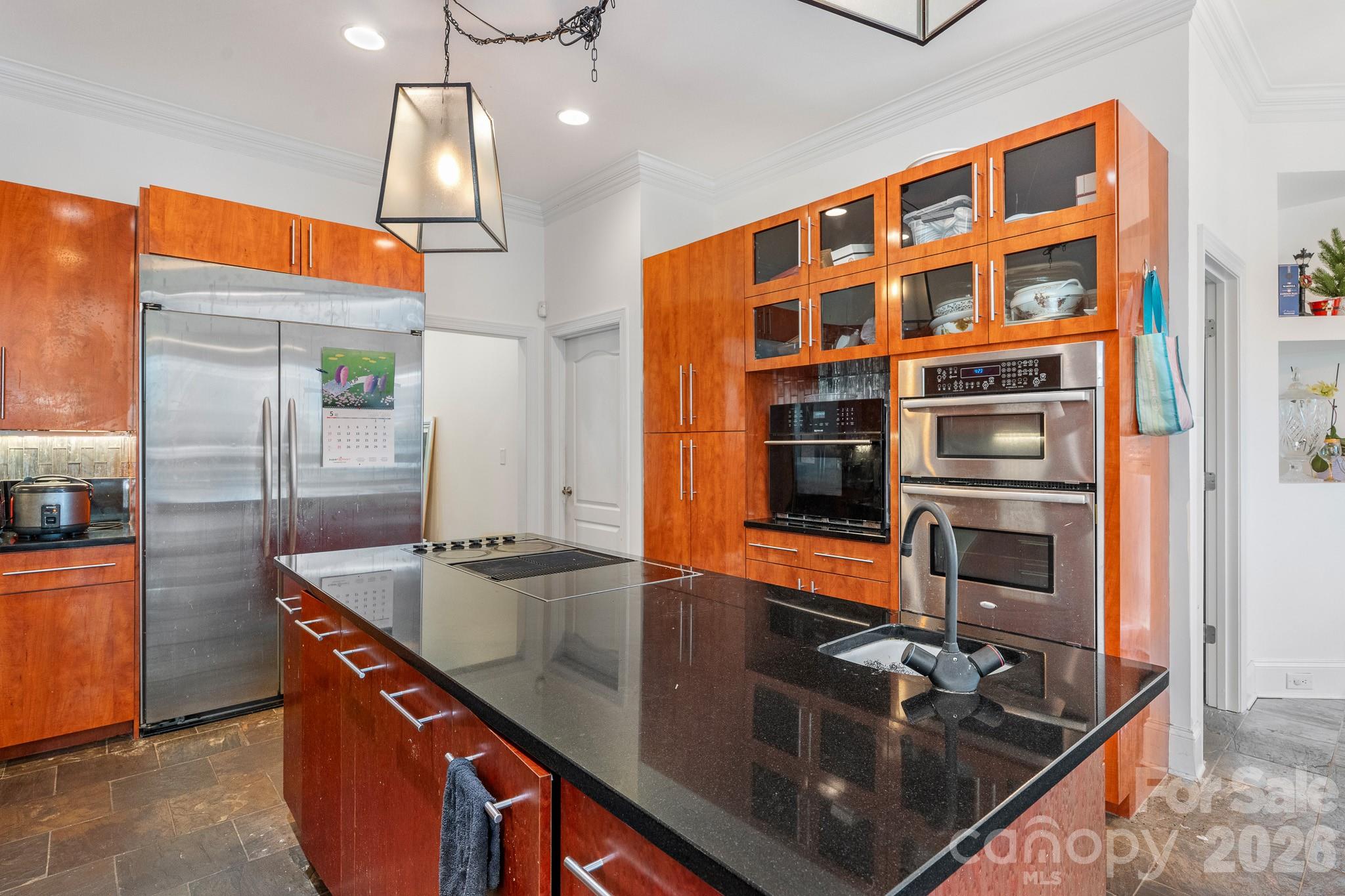720 Ennis Road Property Photo 15