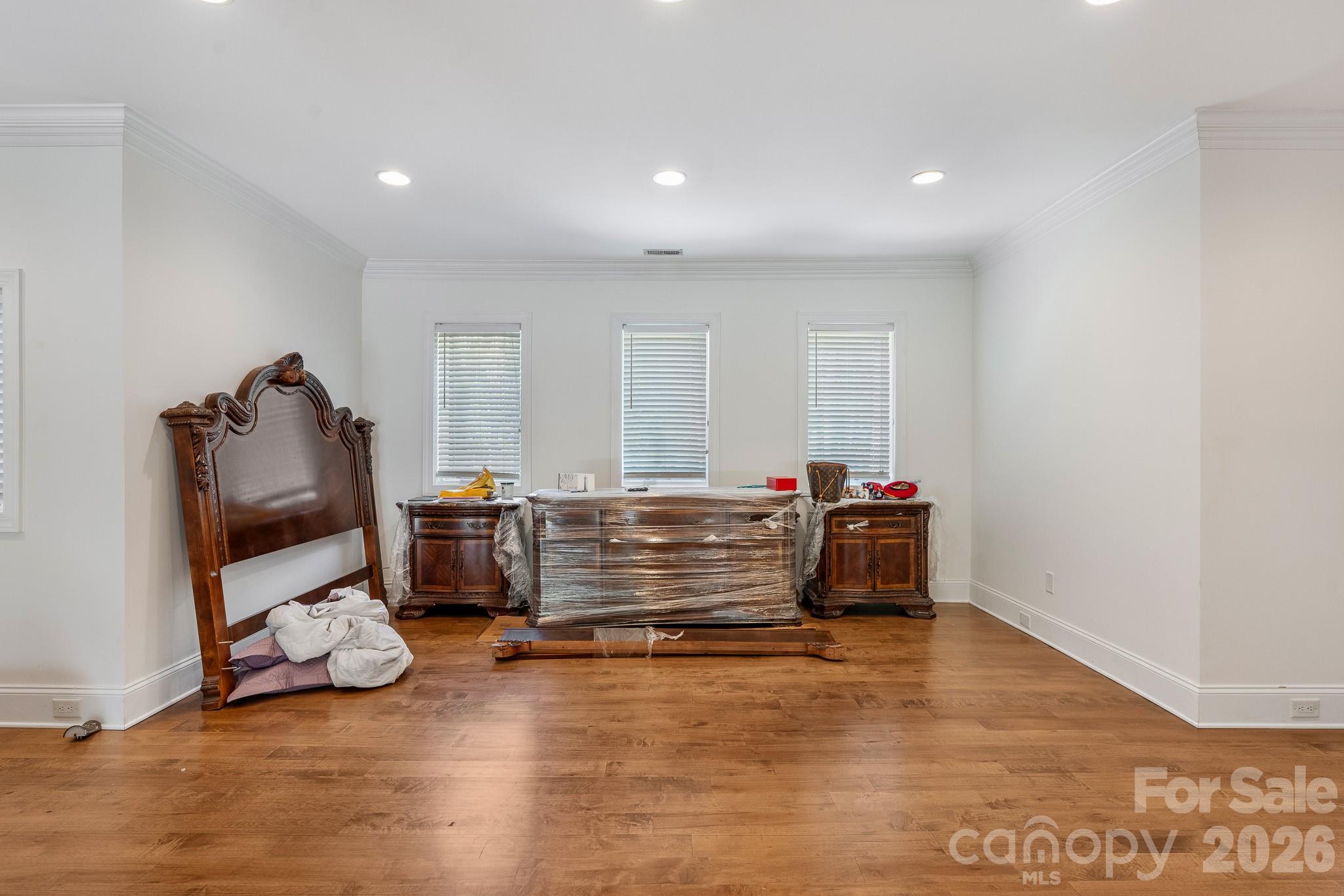 720 Ennis Road Property Photo 24