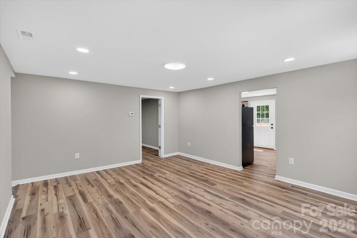 200 Eufola Road Property Photo 6
