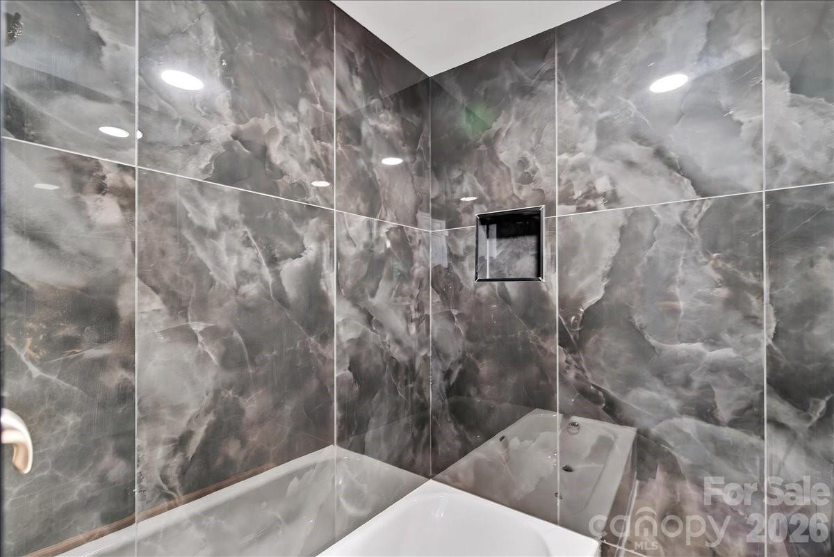 200 Eufola Road Property Photo 23