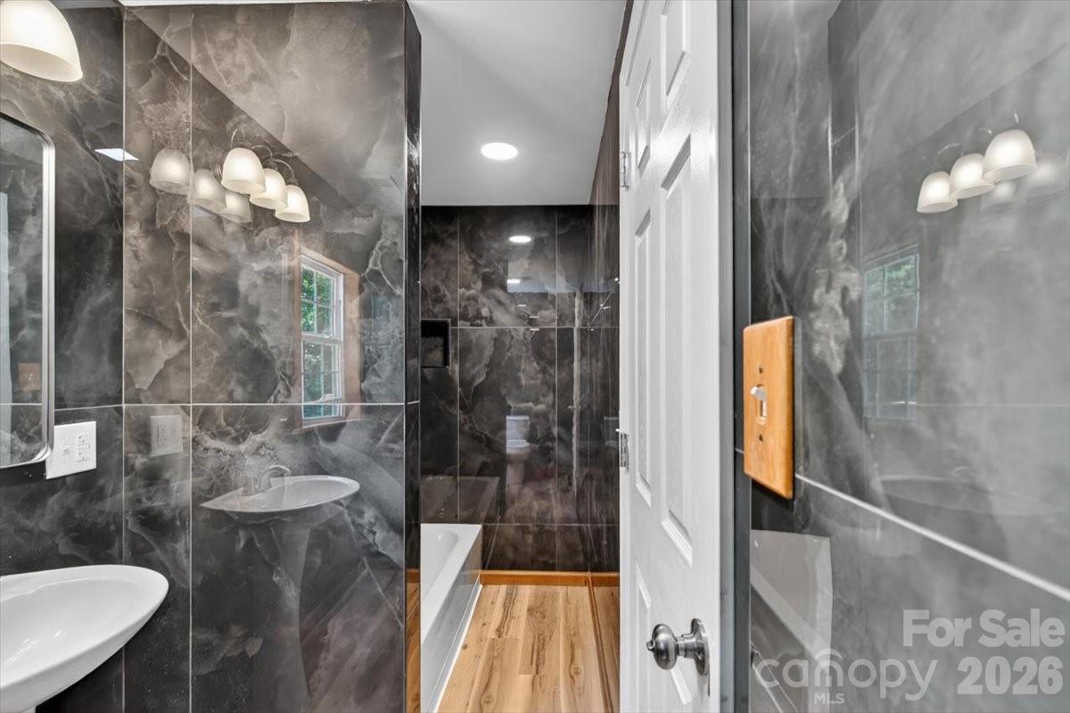 200 Eufola Road Property Photo 24