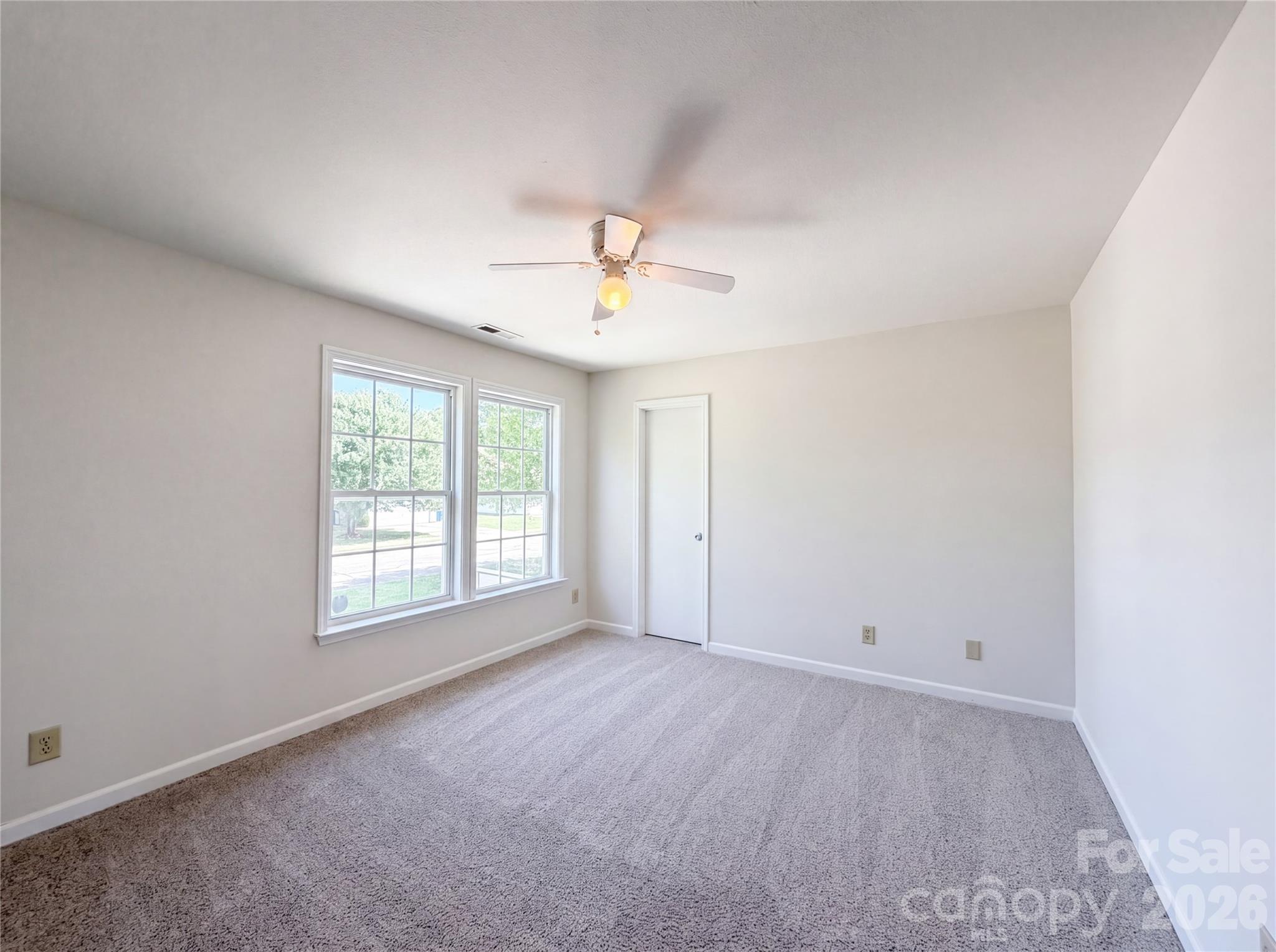185 Boiling Brook Drive Property Photo 10