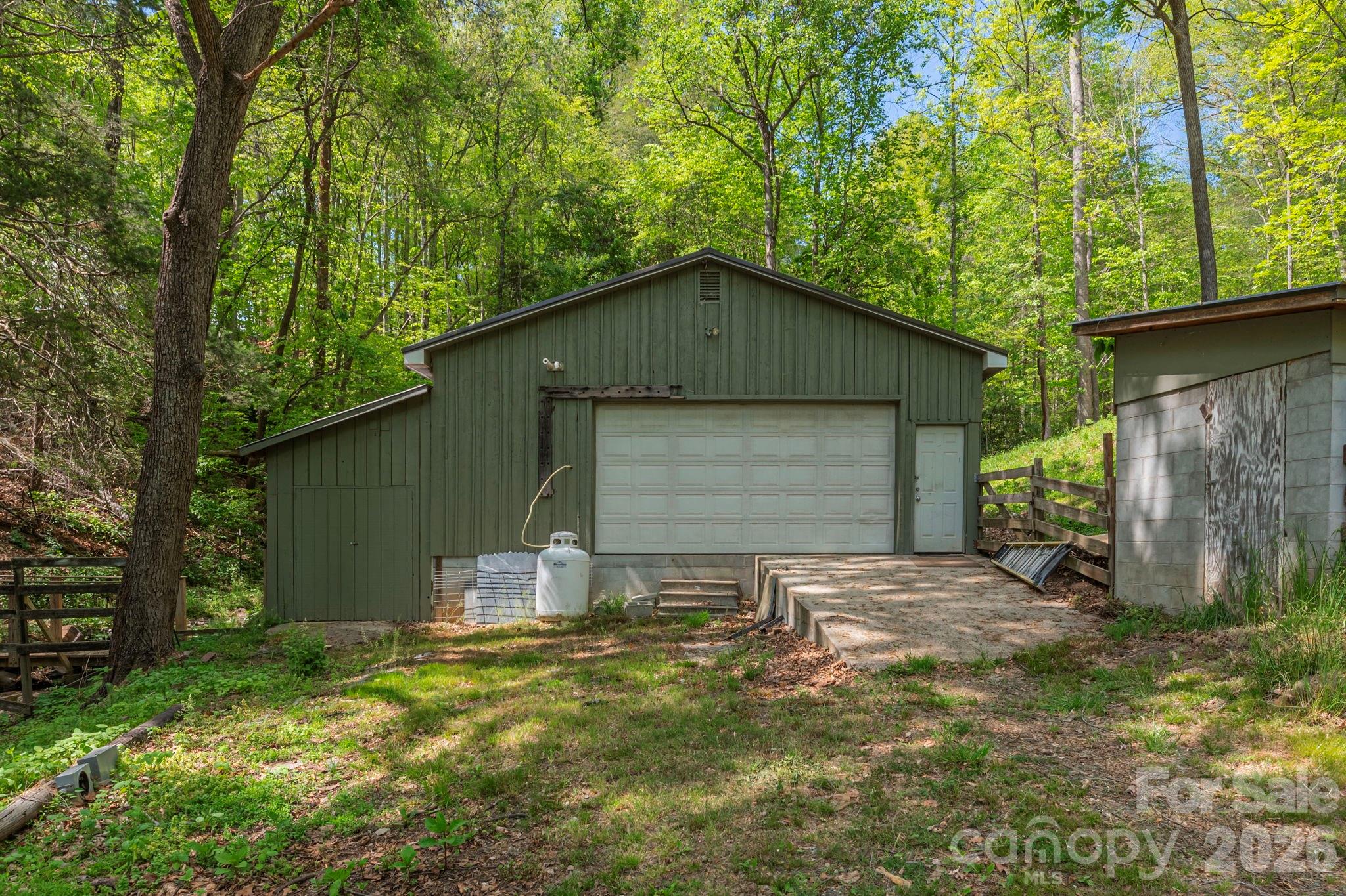 155 Old Starnes Cove Road Property Photo 6