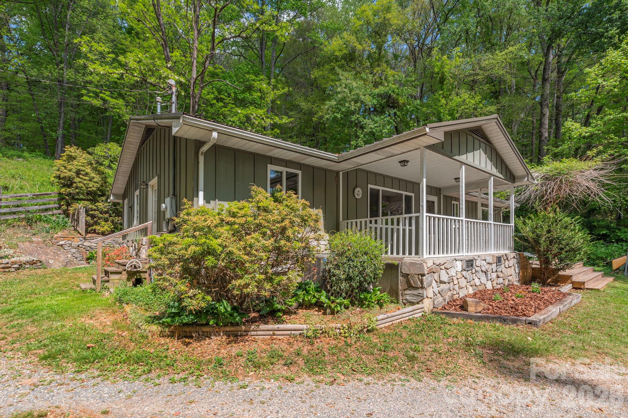 155 Old Starnes Cove Road Property Photo 37