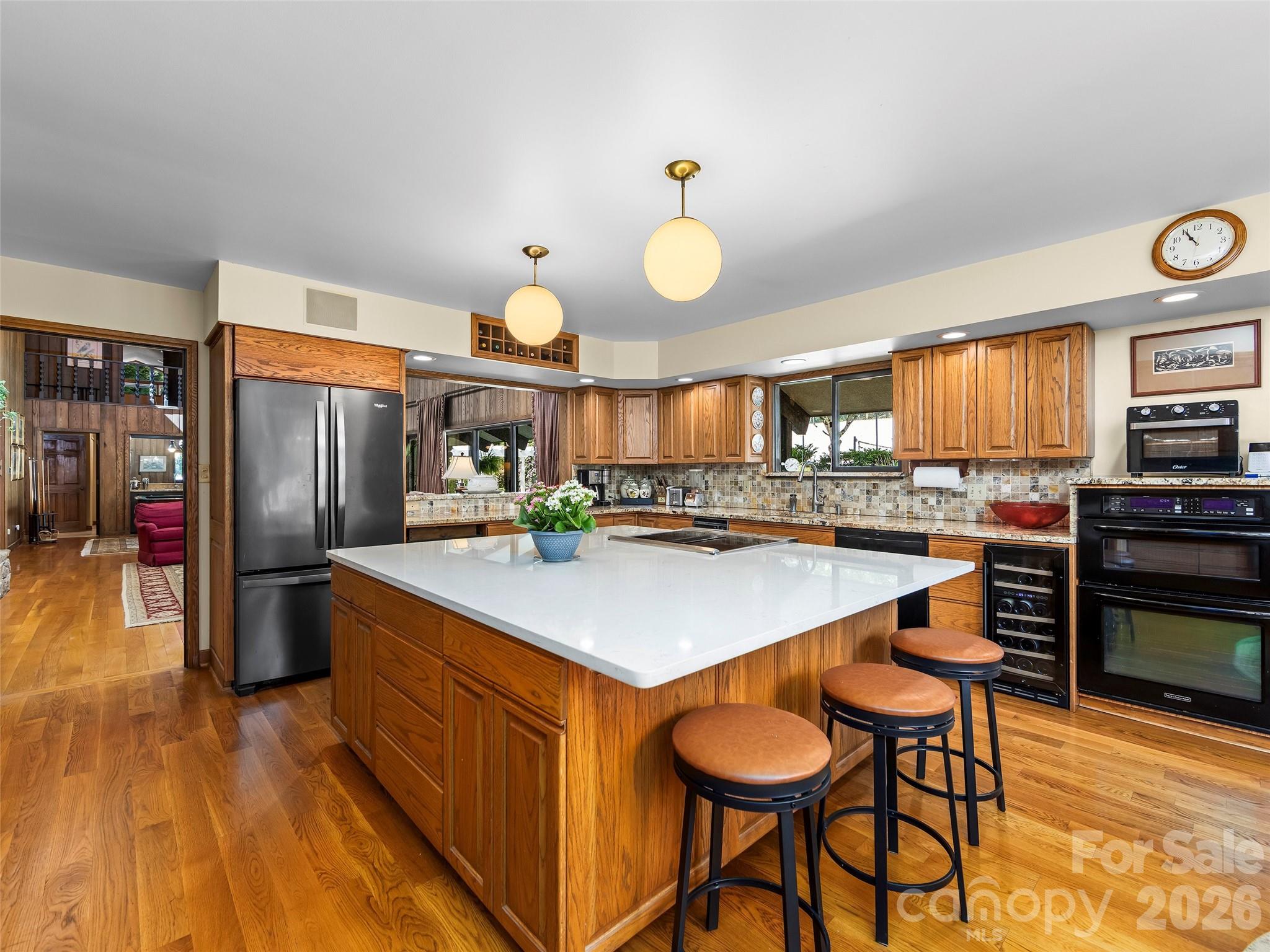 69 Forest Road Property Photo 12