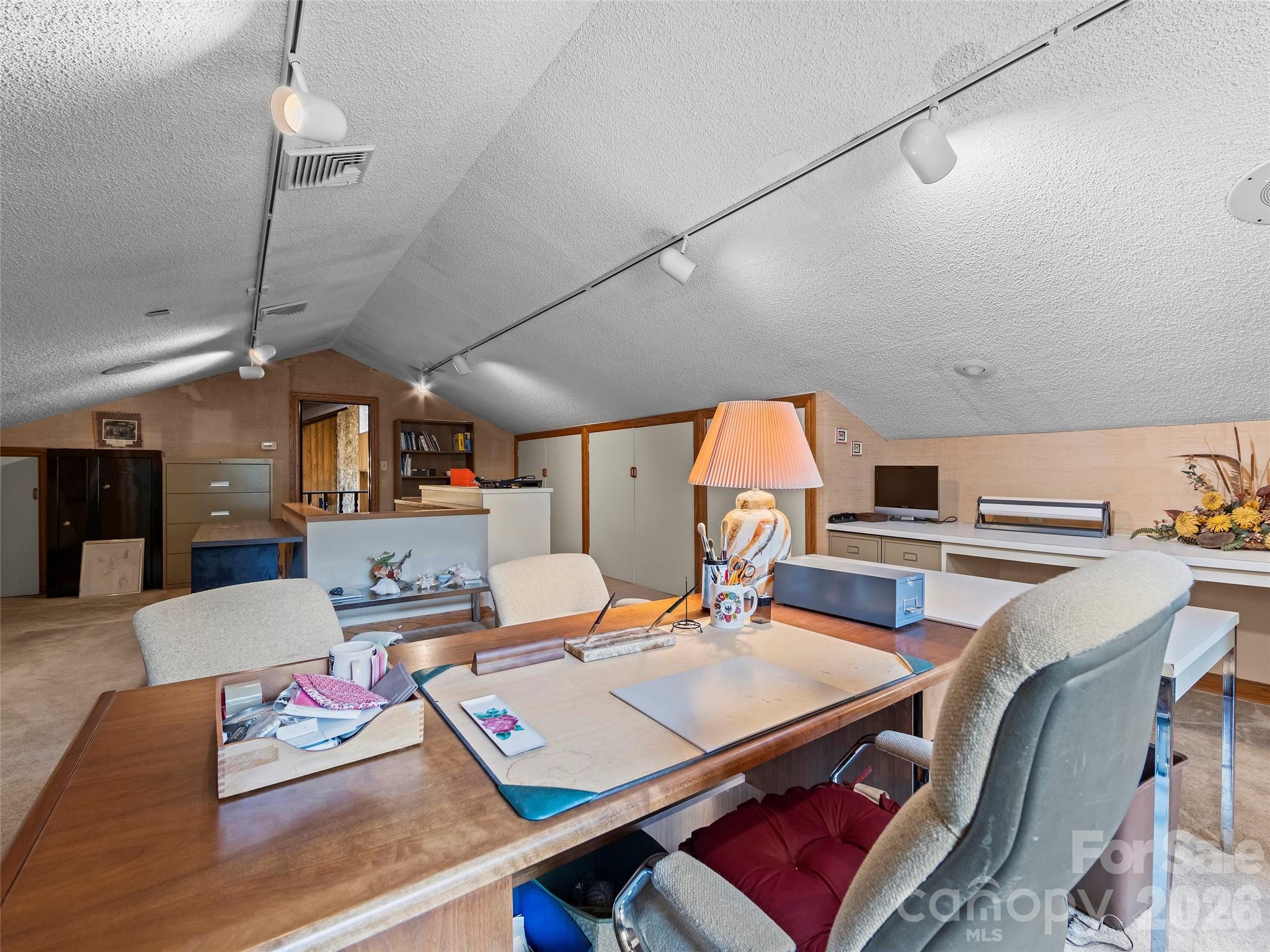 69 Forest Road Property Photo 30