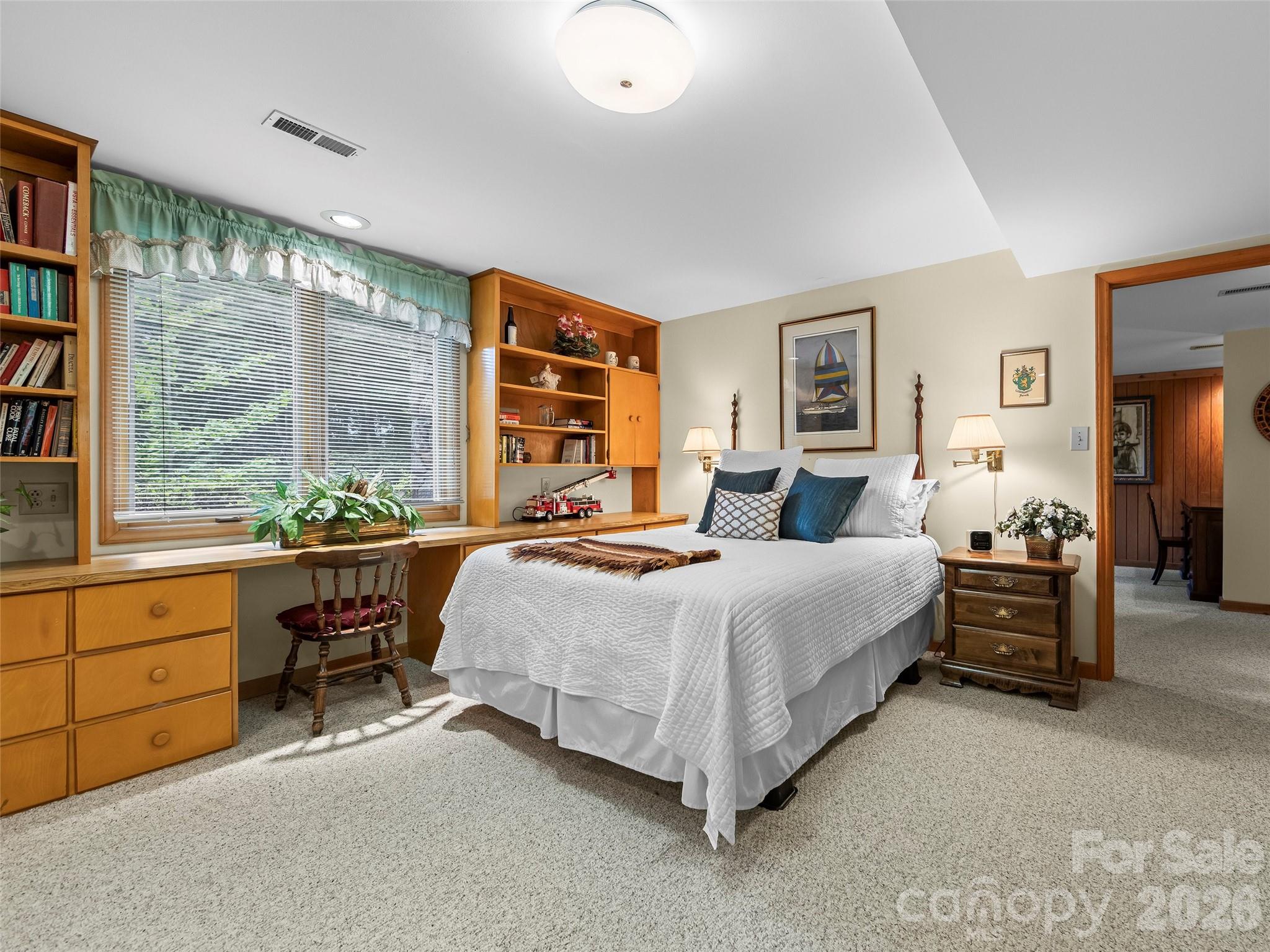 69 Forest Road Property Photo 33