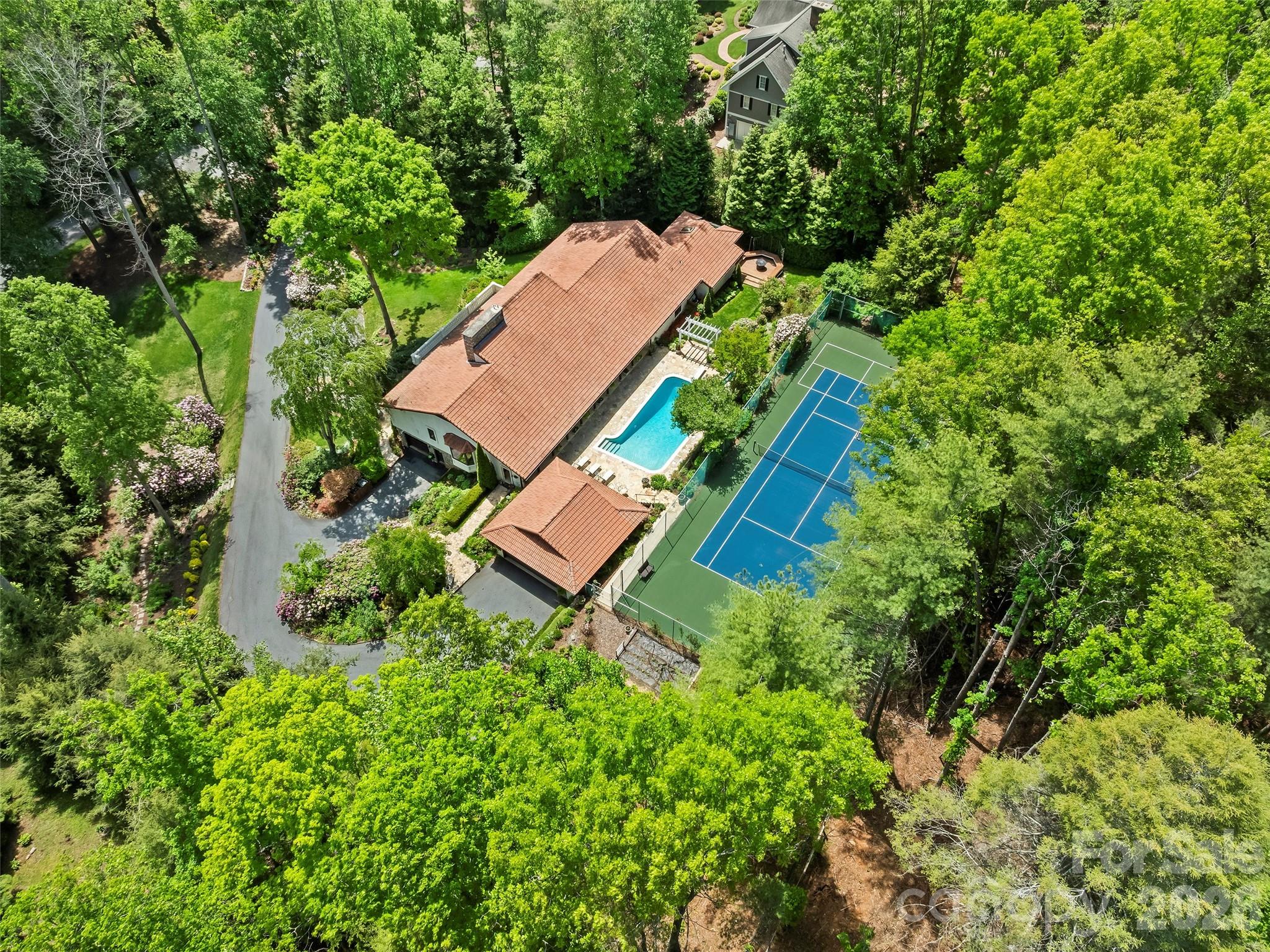 69 Forest Road Property Photo 46