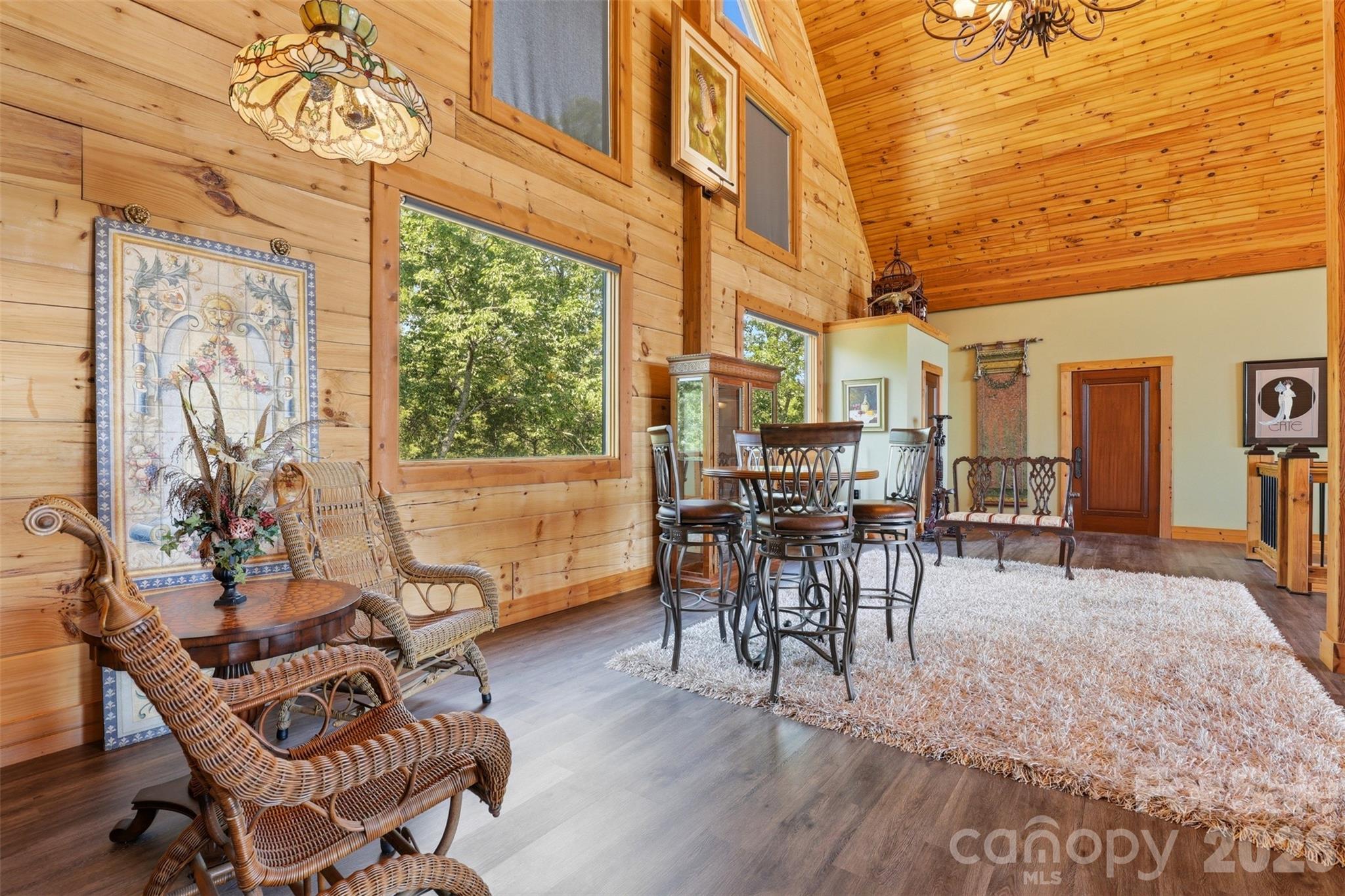 502 Lake Shore Drive Property Photo 22