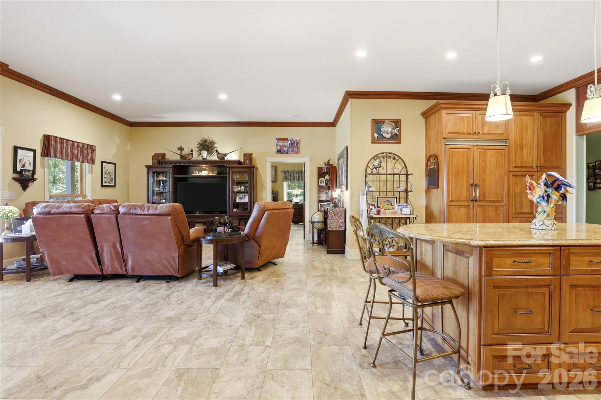 502 Lake Shore Drive Property Photo 23