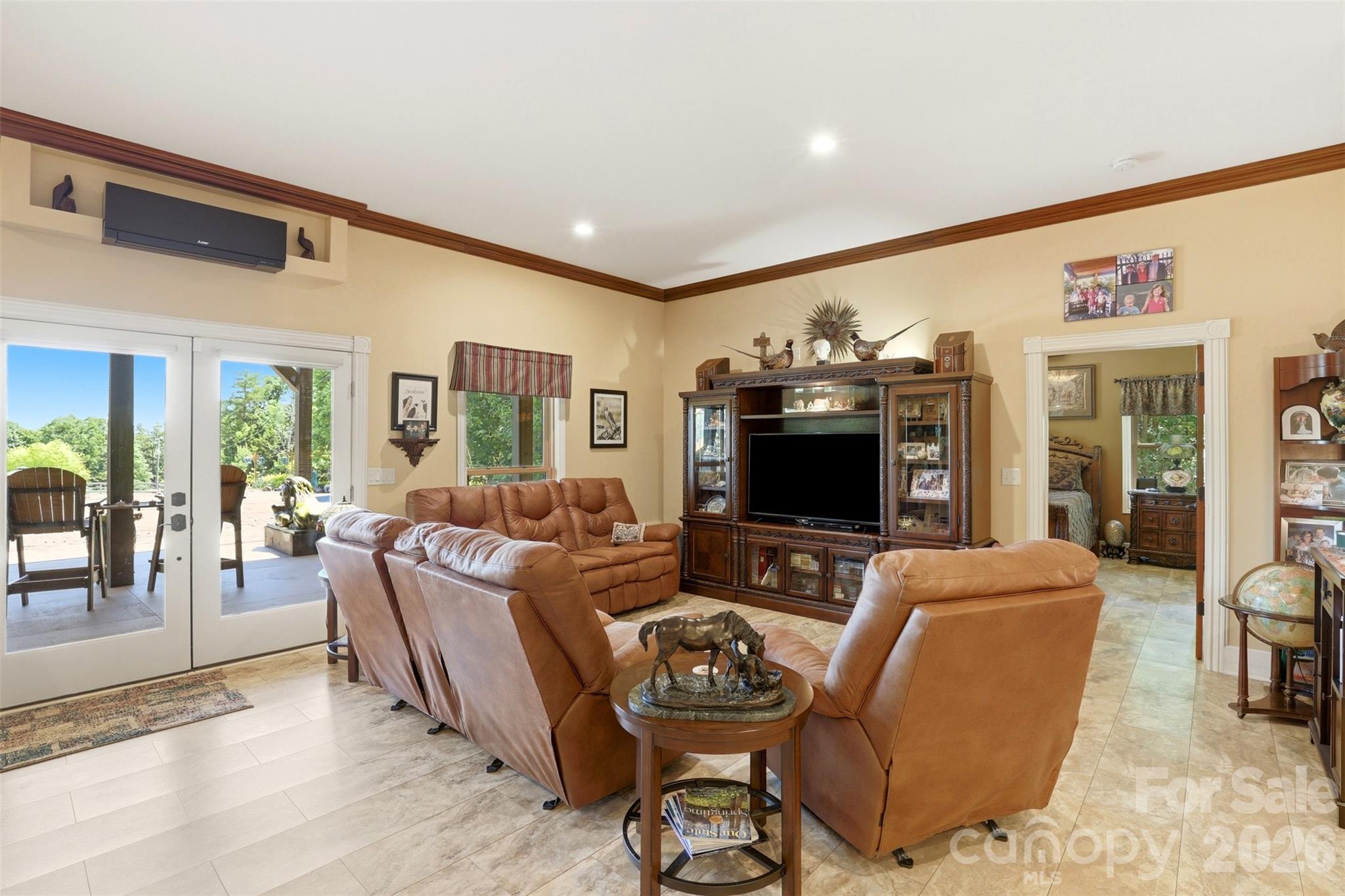 502 Lake Shore Drive Property Photo 28
