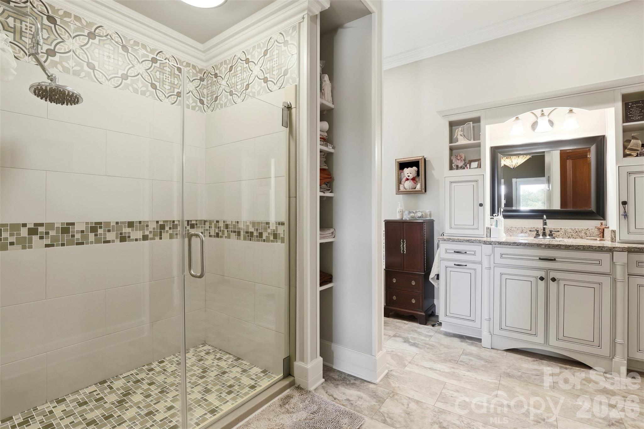 502 Lake Shore Drive Property Photo 31