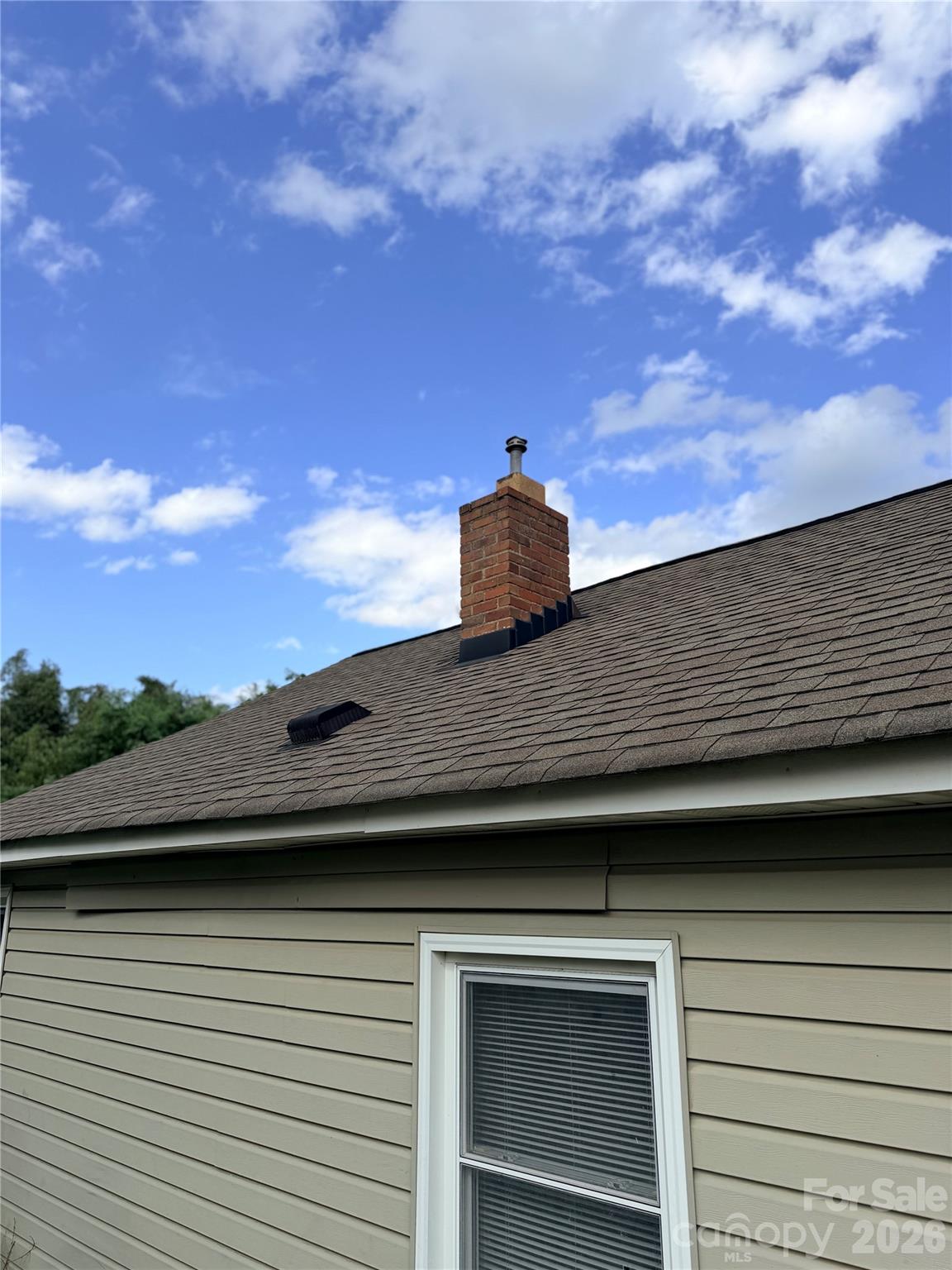 103 E Maryland Avenue Property Photo 31