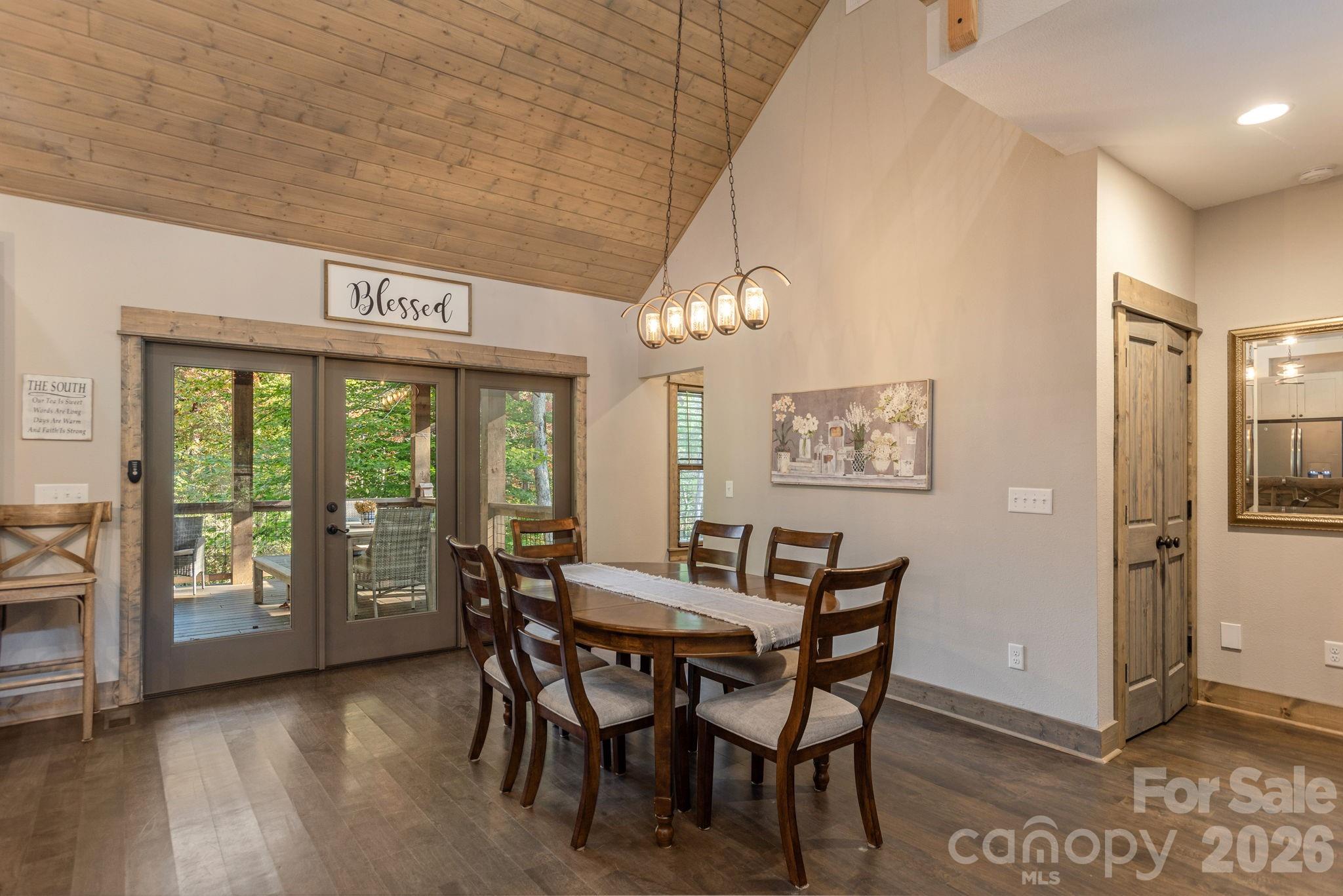 142 Davids Trace Property Photo 6