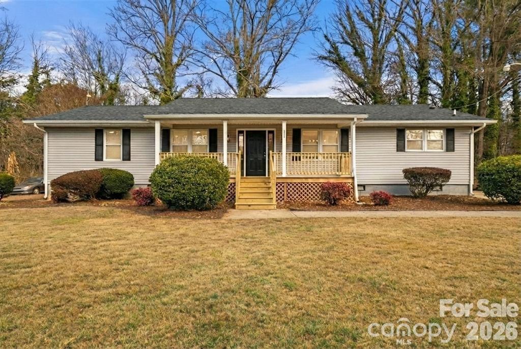 322 Holland Circle Property Photo 1