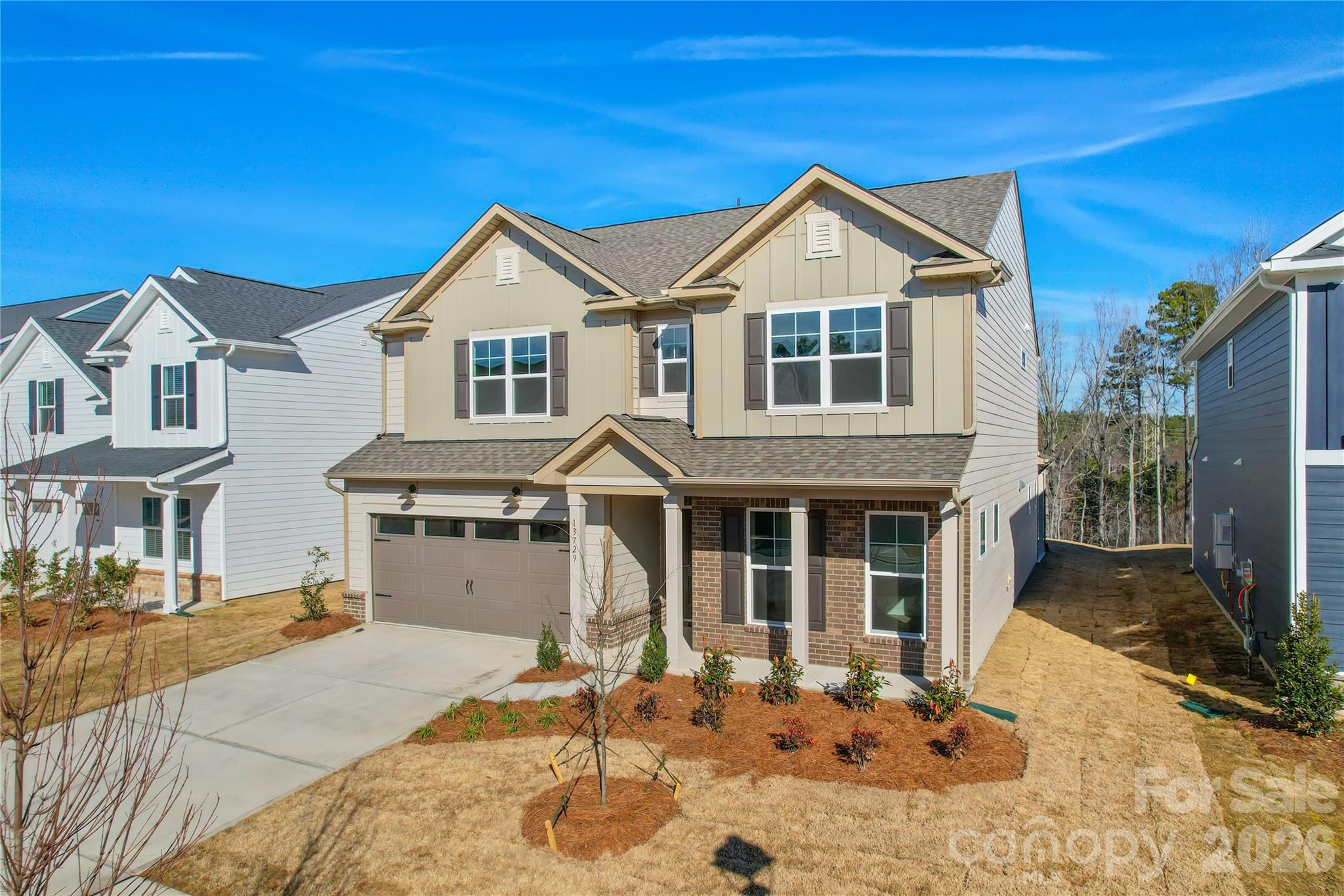 3905 Lillypad Lane Property Photo 1