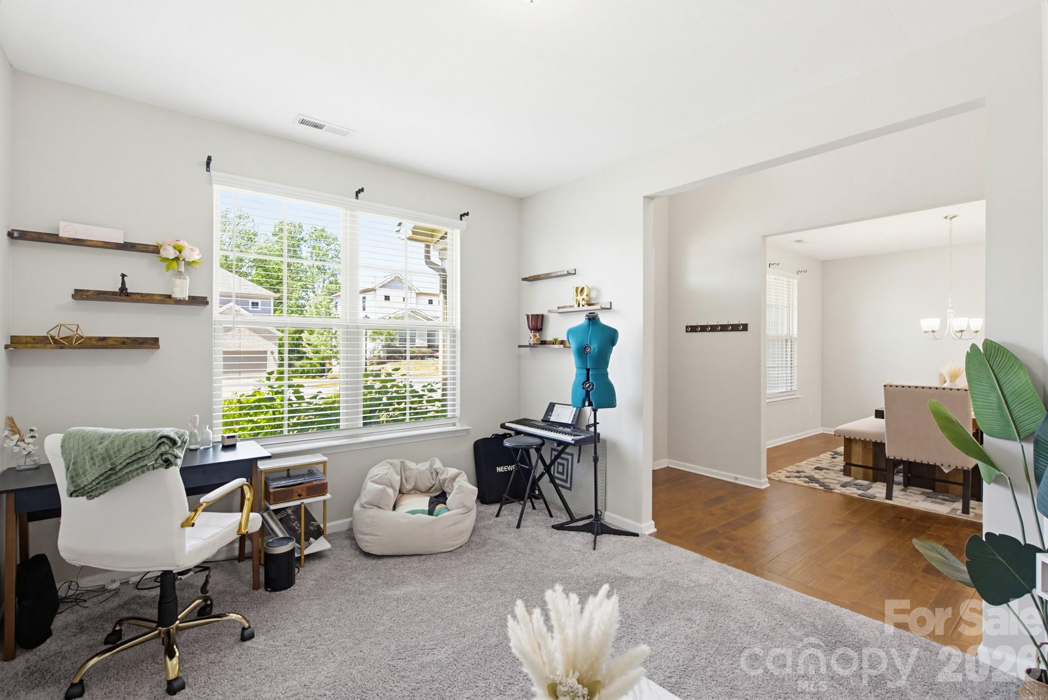 840 Oak Manor Drive Property Photo 10
